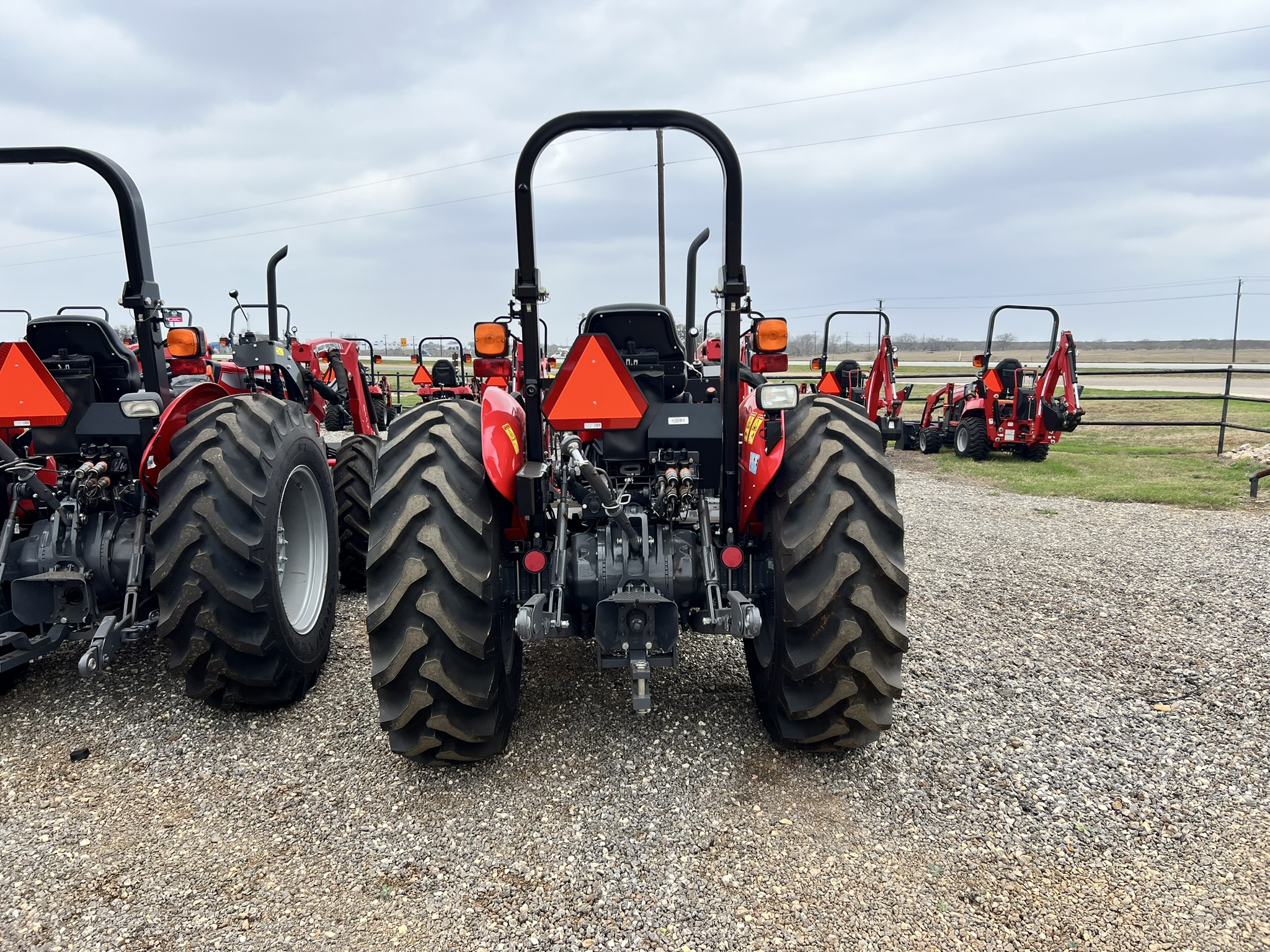 2024 Massey Ferguson 2600H Series 2607H 4WD - Photo 5