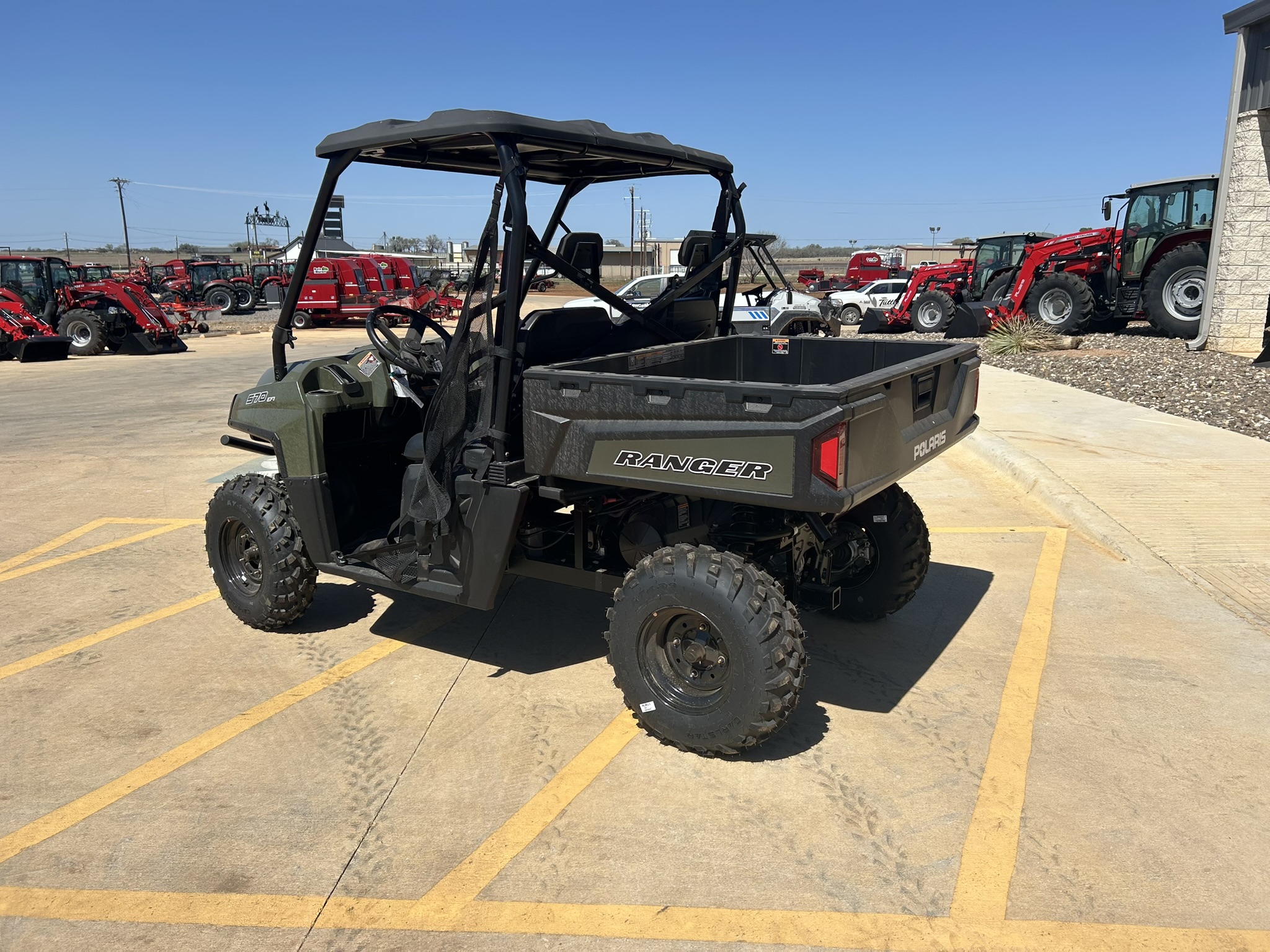2025 Polaris Ranger® 570 Full-Size - Photo 4