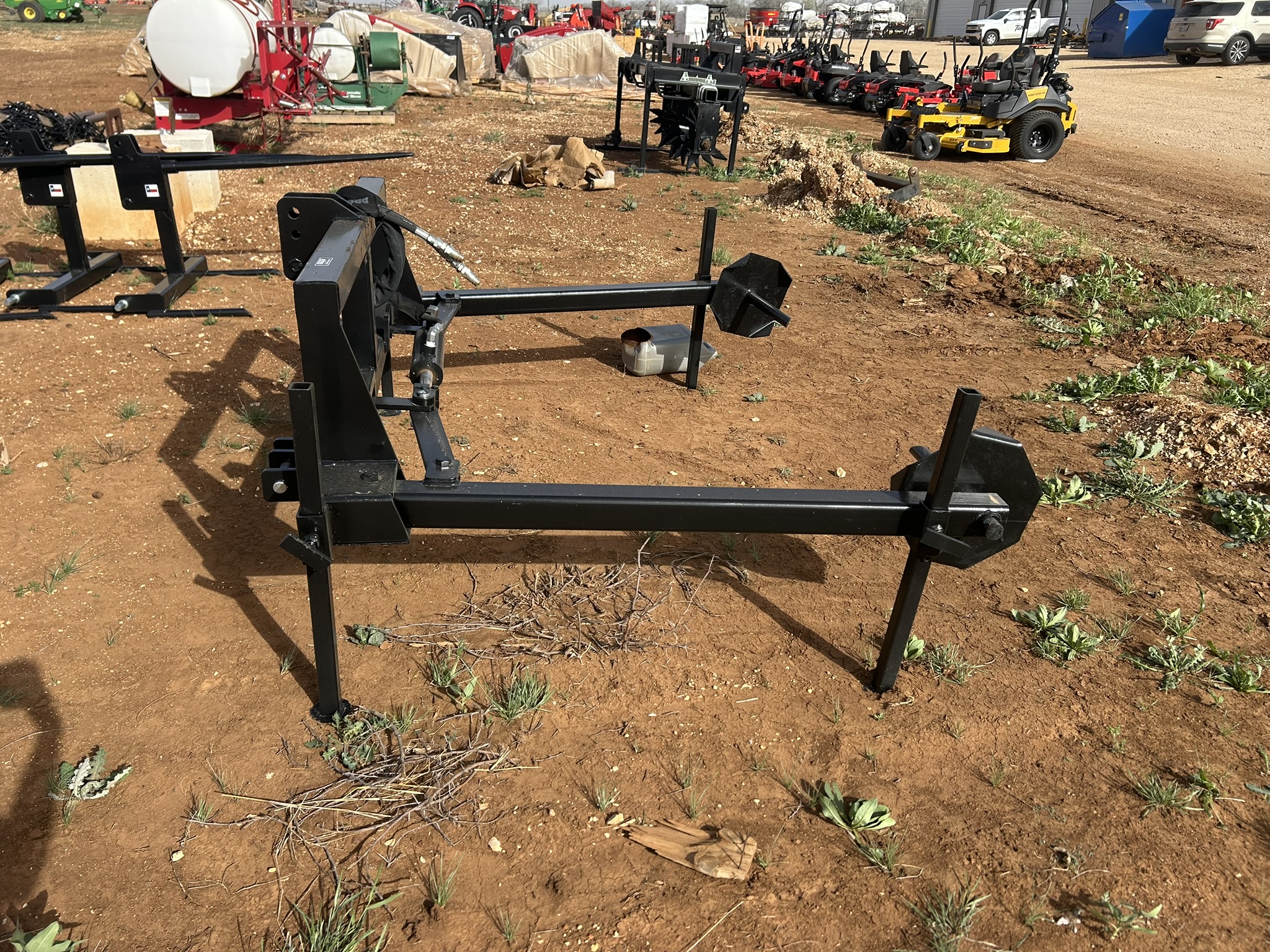 2025 Armstrong Ag RBU Round bale Unroller w/ Stand - Photo 7