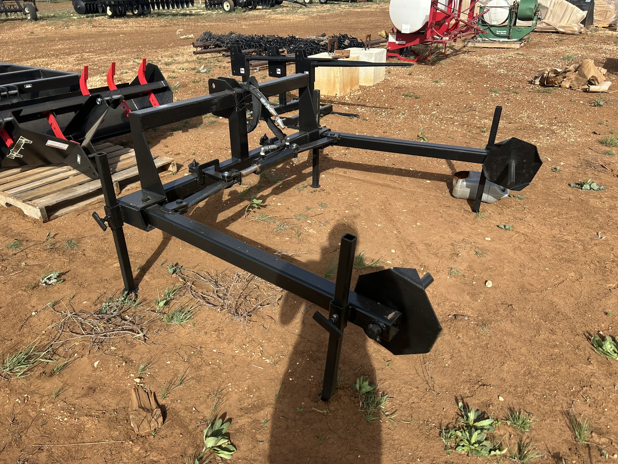 2025 Armstrong Ag RBU Round bale Unroller w/ Stand - Photo 8