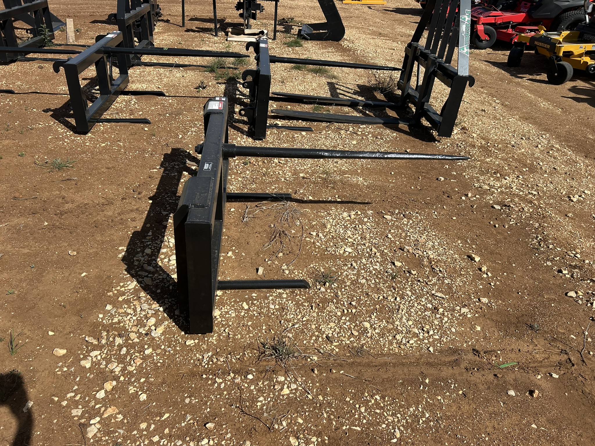2025 Armstrong Ag RB2500-SKID Quick Attach Front Loader Spear - Photo 7