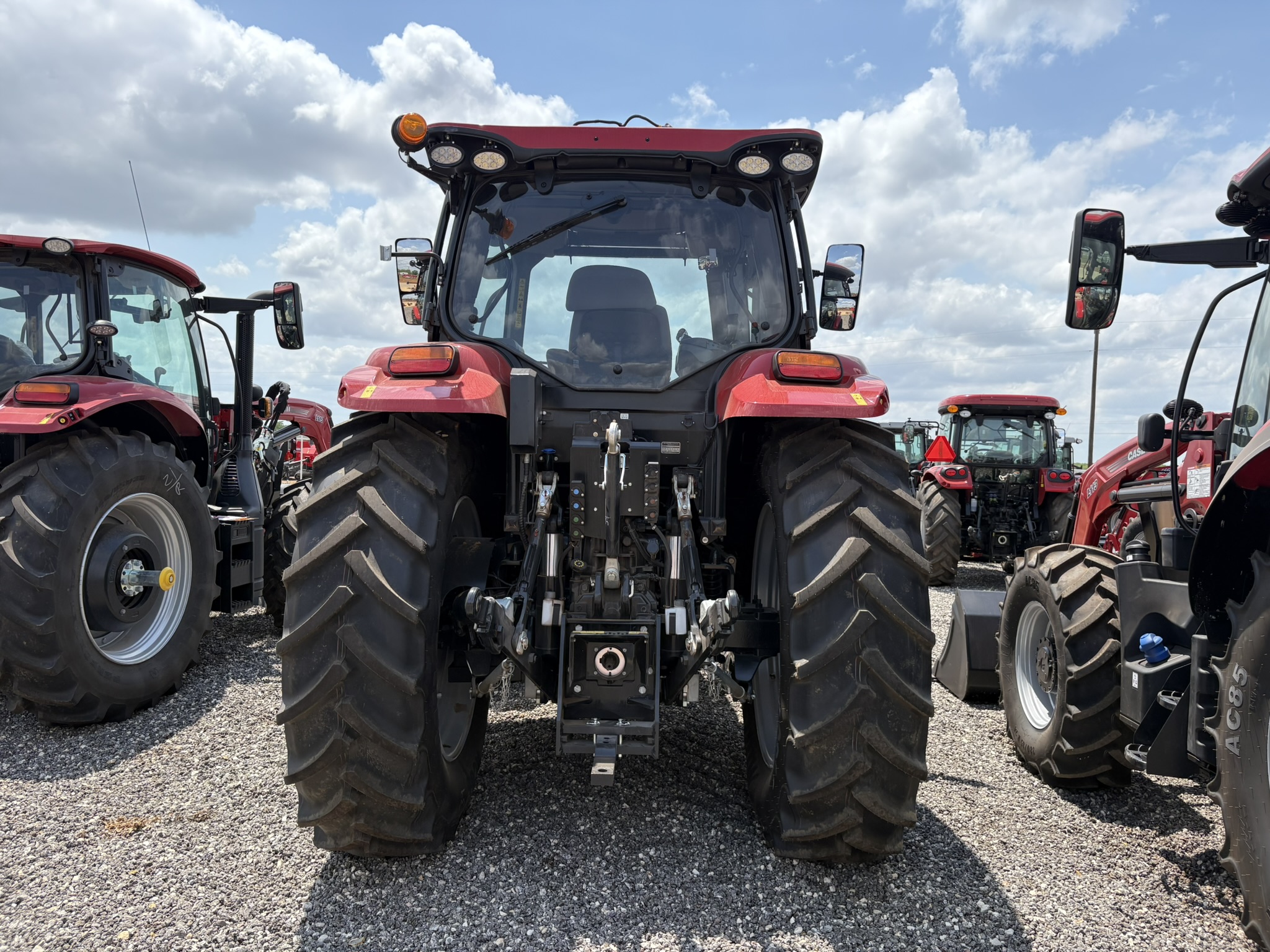 2025 Case IH Maxxum 150 - Photo 5