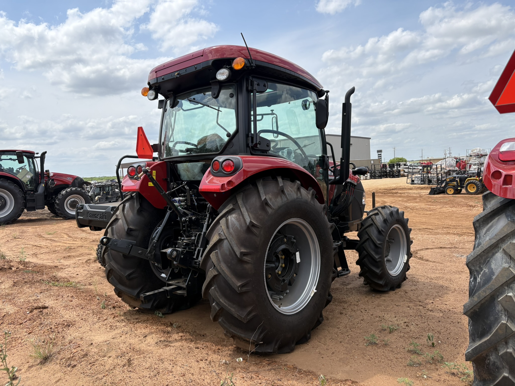 2025 Case IH Farmall® Utility A-Series 95A 4WD with Cab - Photo 5