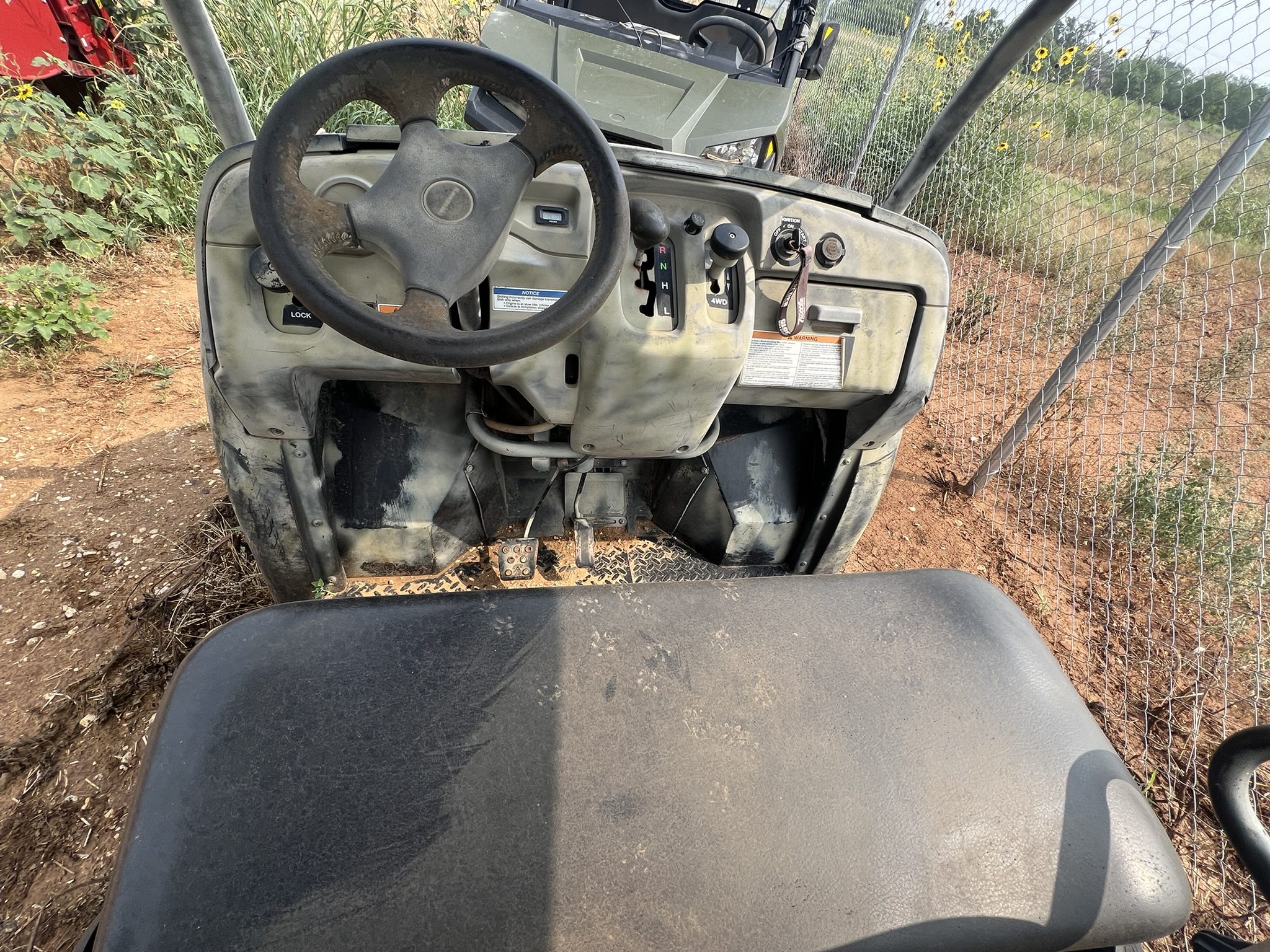 2014 Kawasaki Mule™ 610 4x4 - Photo 3