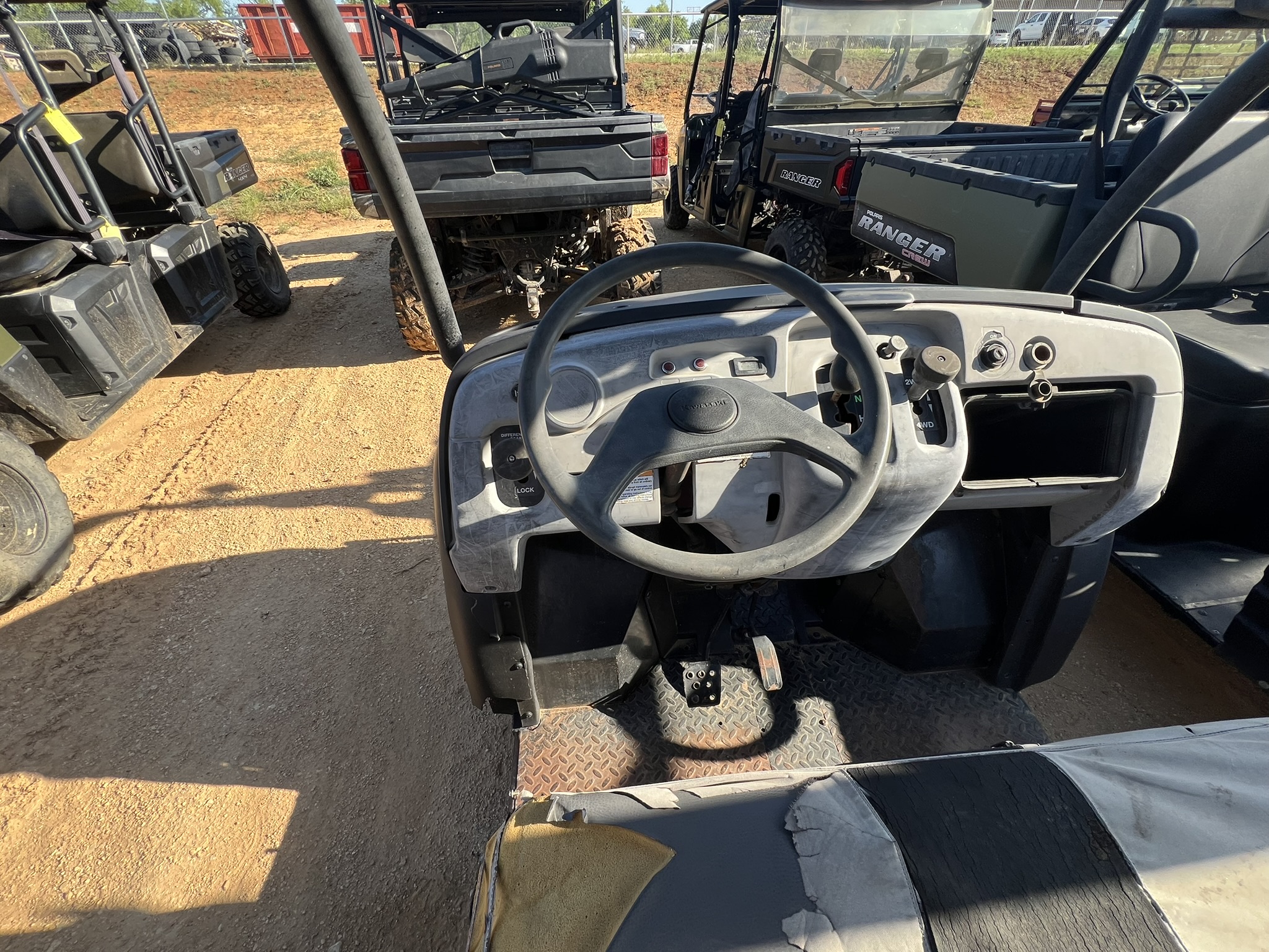 2012 Kawasaki Mule™ 610 4x4 - Photo 4