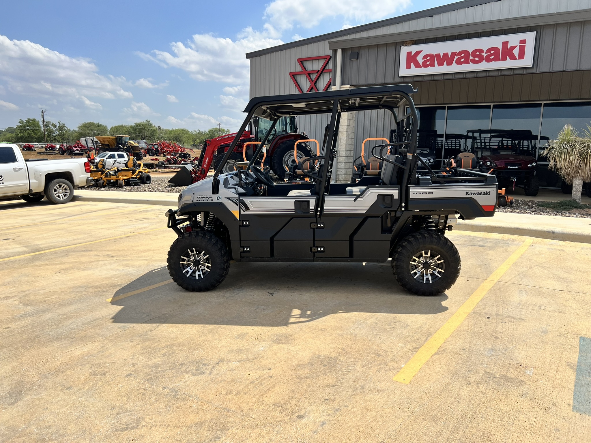 2026 Kawasaki Mule™ PRO-FXT™ 1000 LE Ranch Edition - Photo 2
