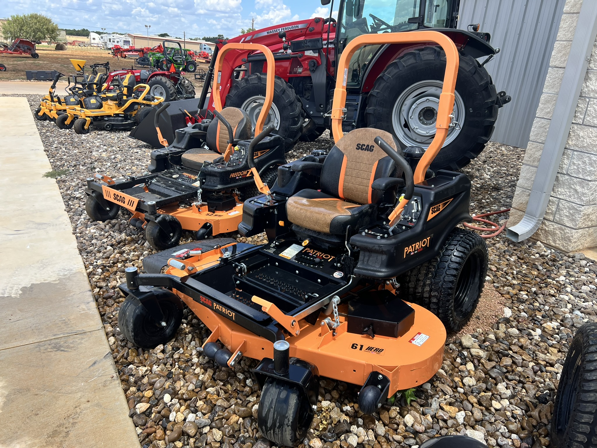 2024 Scag Power Equipment SPZ-61H-23FX