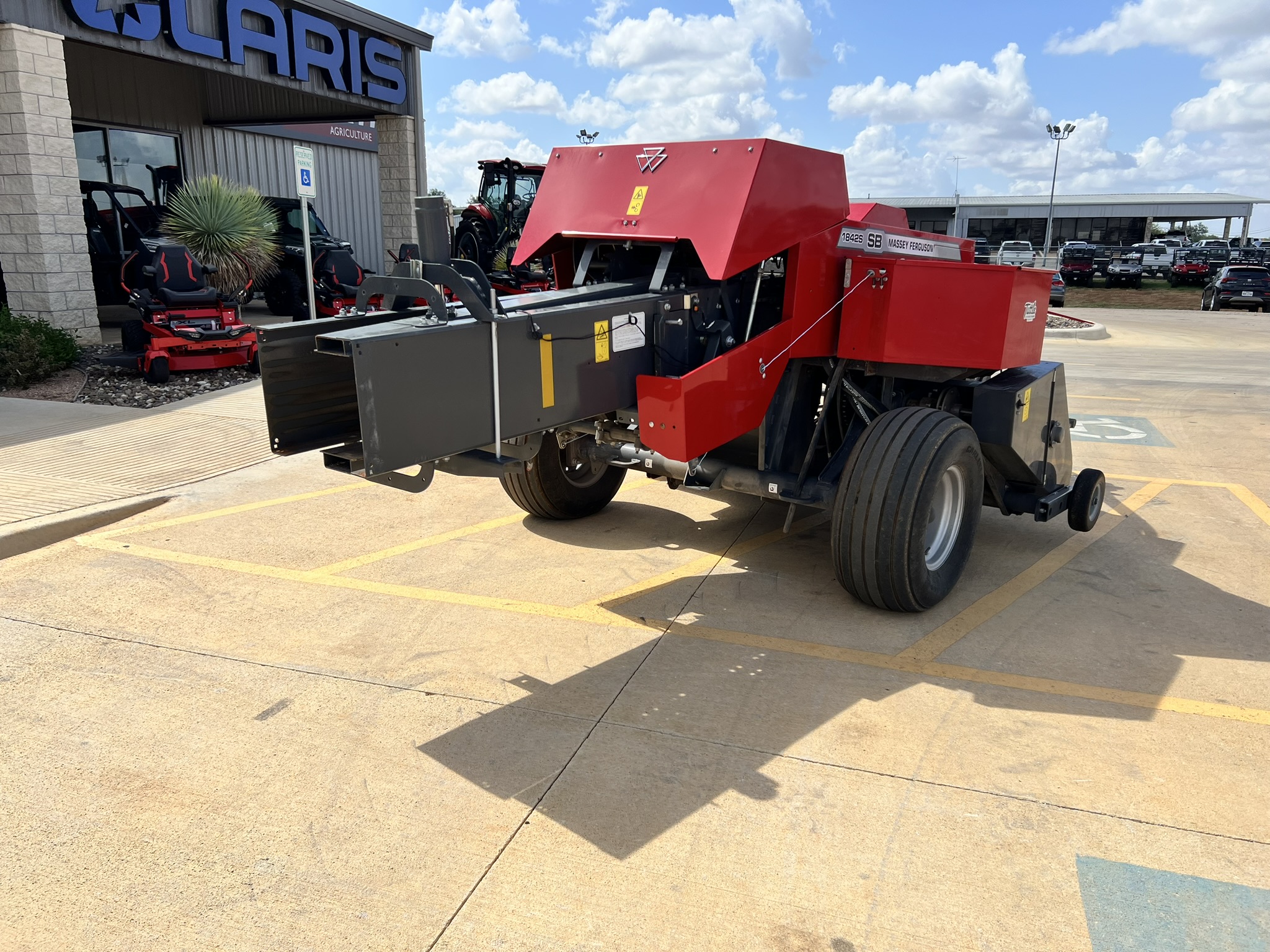 2024 Massey Ferguson 1842S Small Square Baler - Photo 9