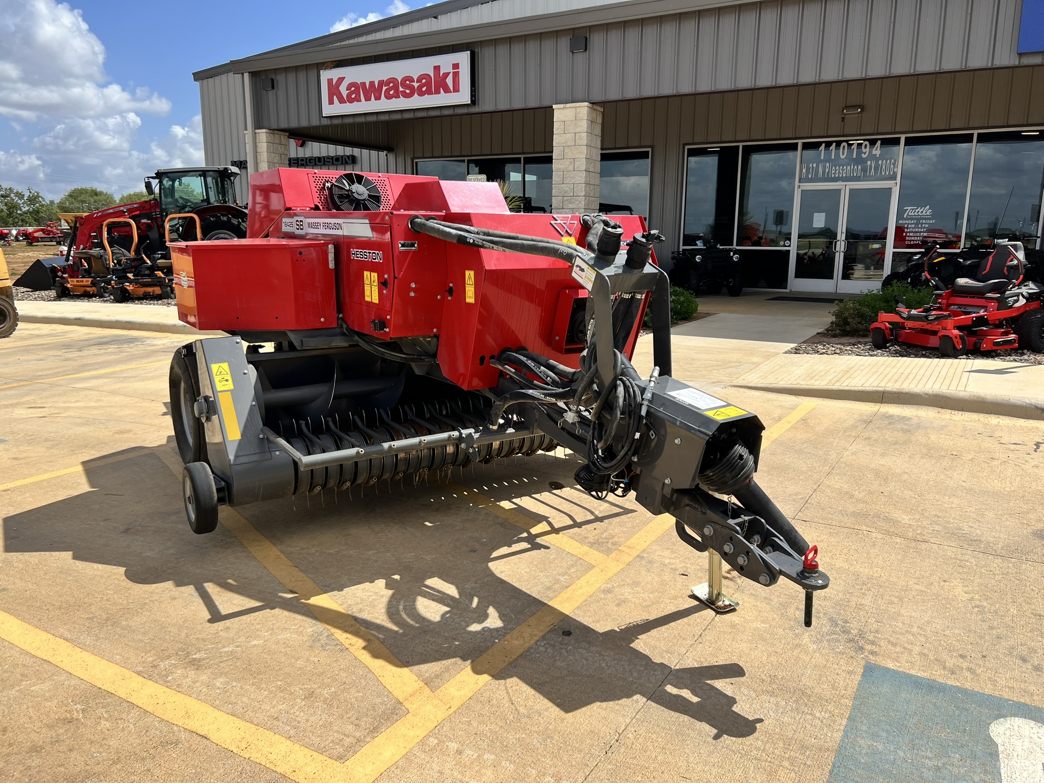 2024 Massey Ferguson 1842S Small Square Baler - Photo 7