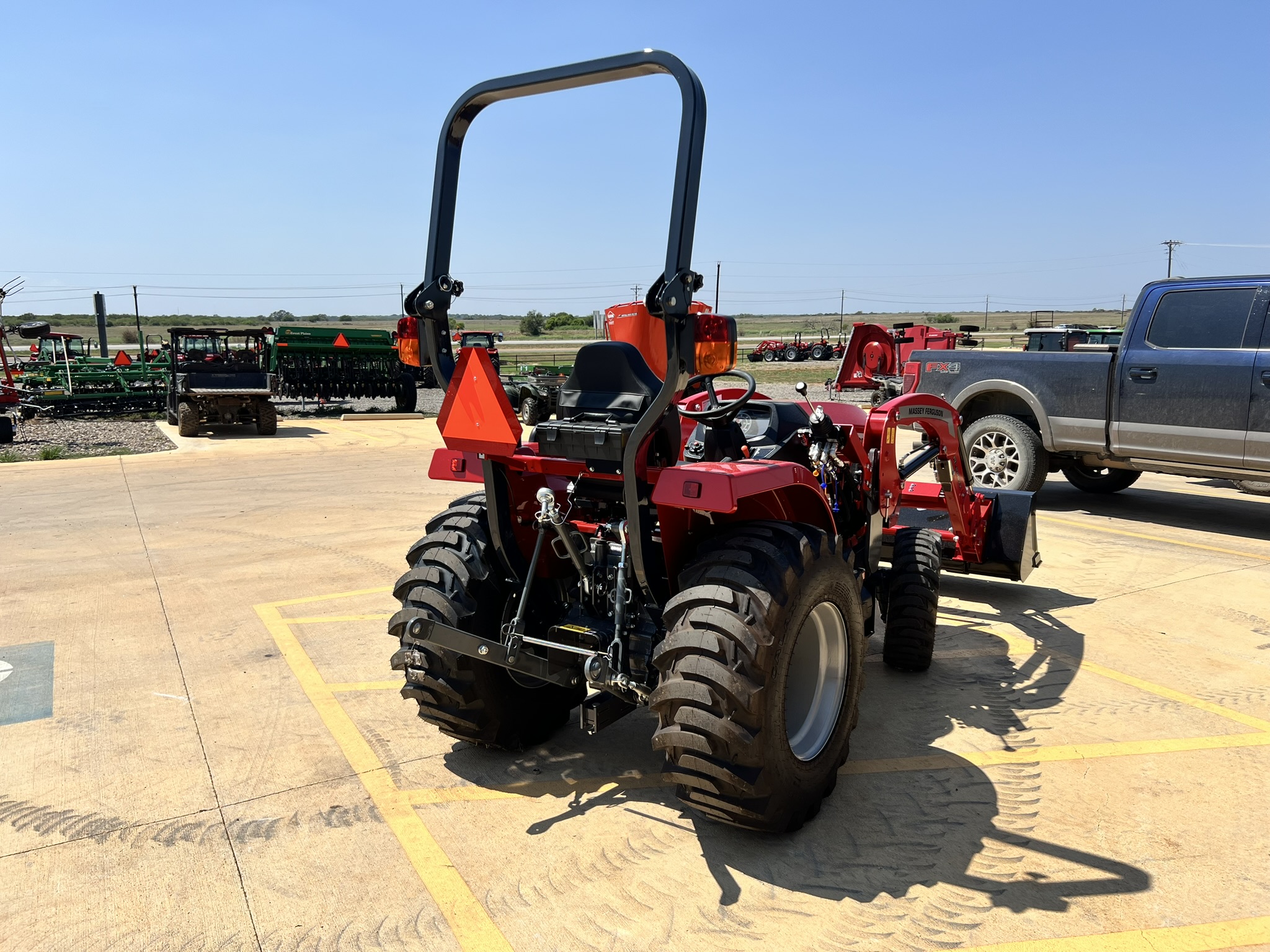 2025 Massey Ferguson 1E Series 25 HST - Photo 5