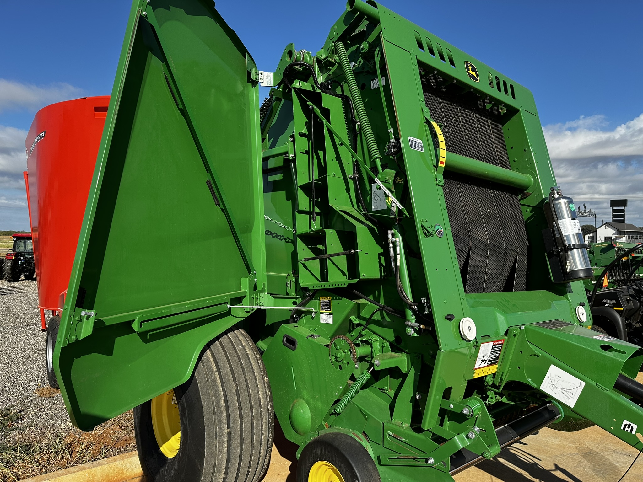 2019 John Deere 460M - Photo 8