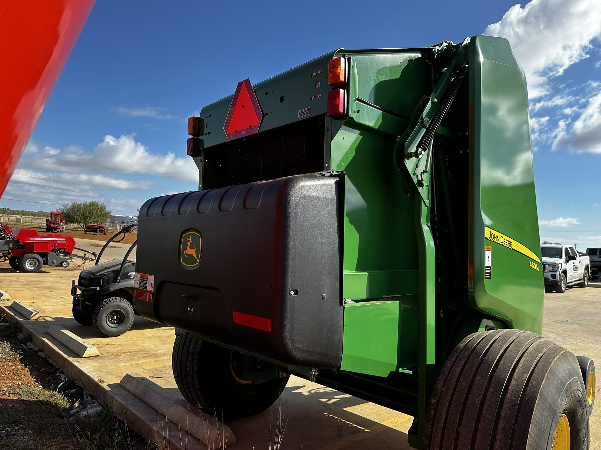 2019 John Deere 460M - Photo 10