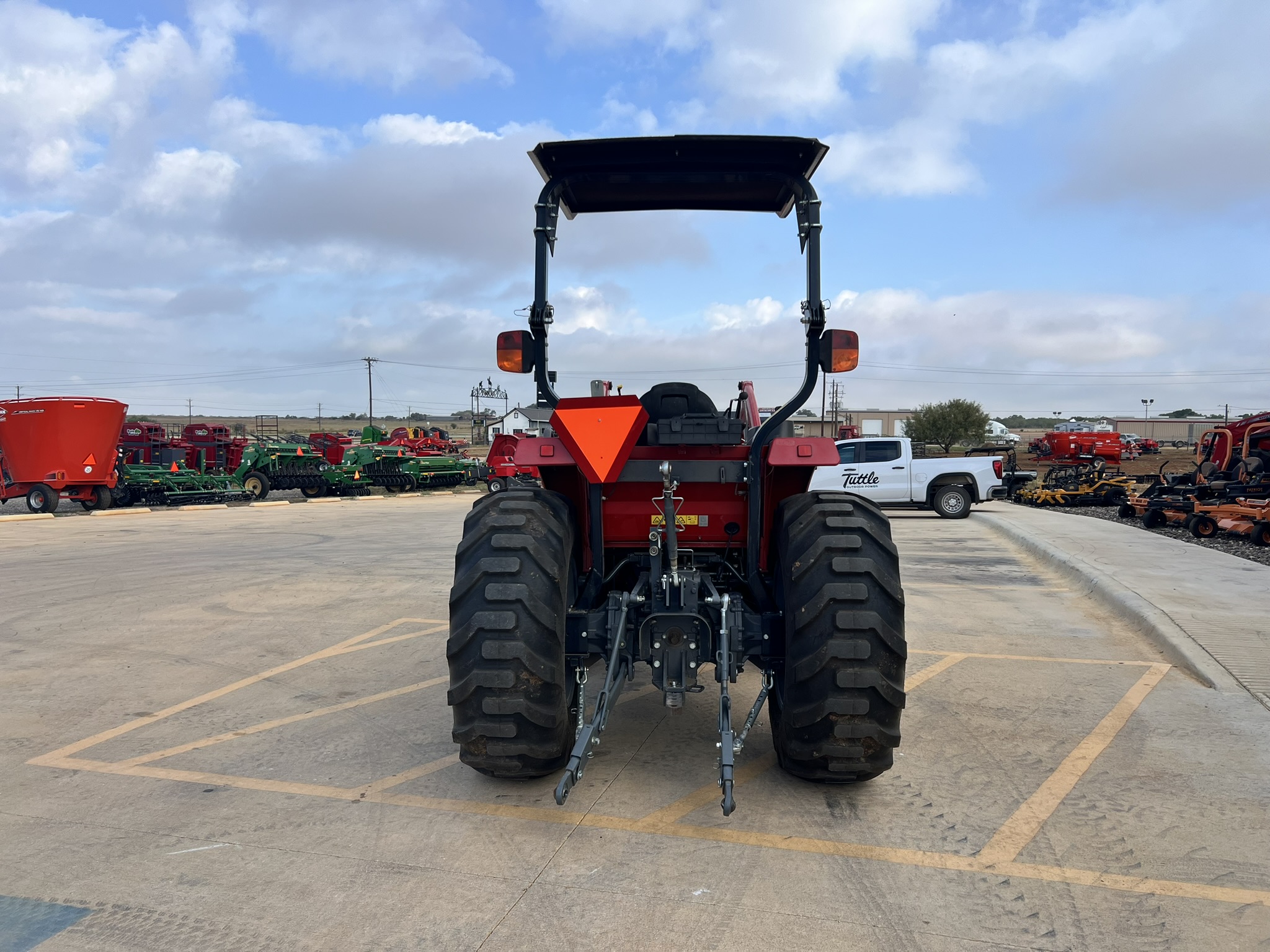 2023 Massey Ferguson E Series 2850E - Photo 4