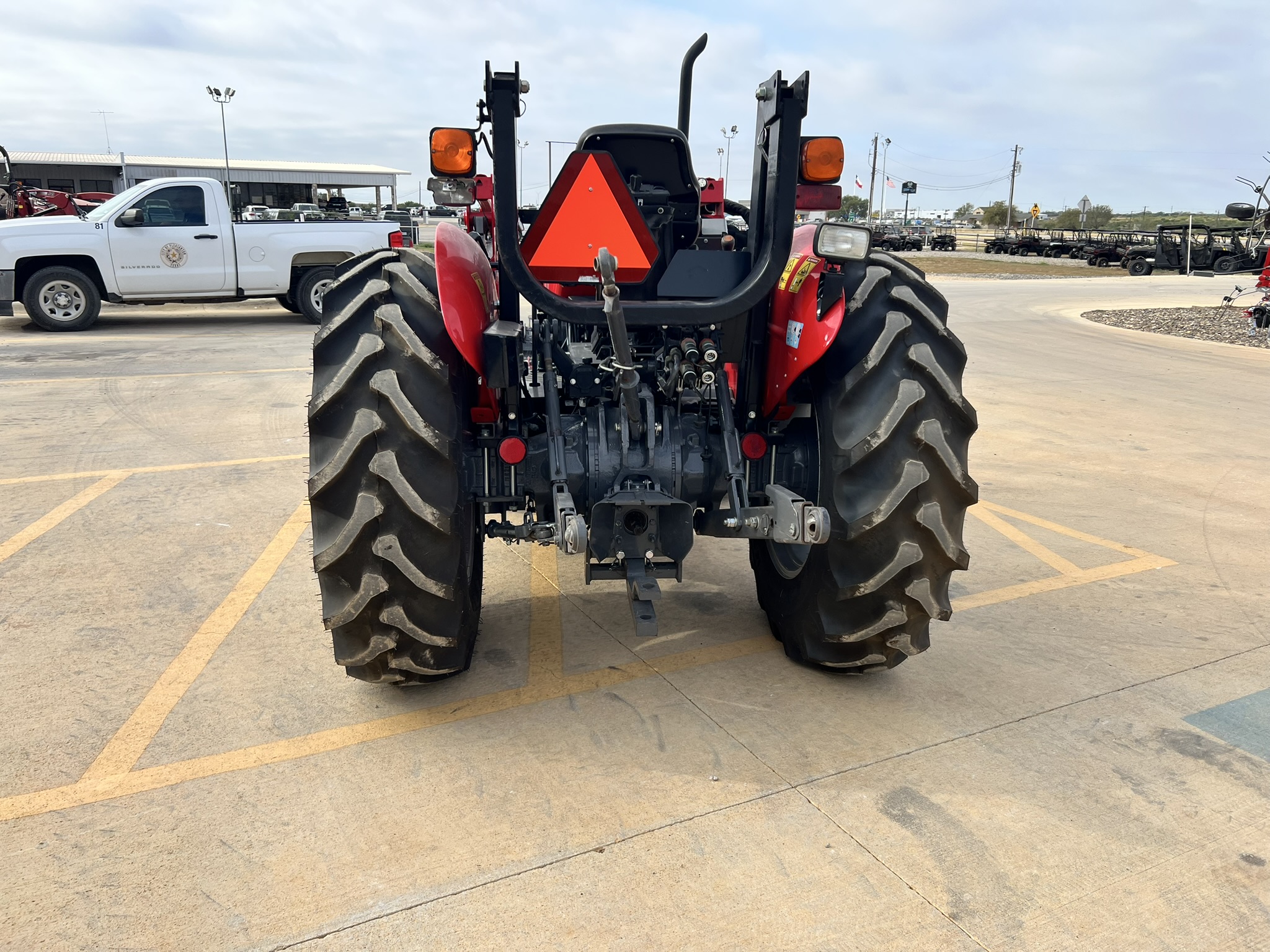 2022 Massey Ferguson Massey Ferguson® MF 2606 H Utility Tractor - Photo 7