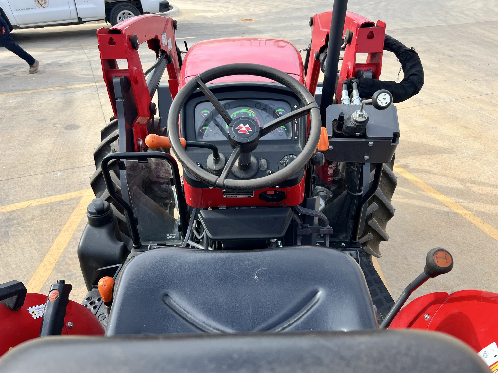 2022 Massey Ferguson Massey Ferguson® MF 2606 H Utility Tractor - Photo 8