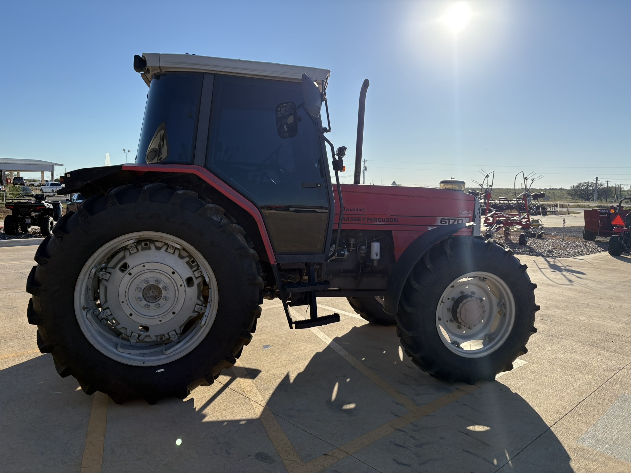 1997 Massey Ferguson Massey Ferguson 6170 Tractor - Photo 6