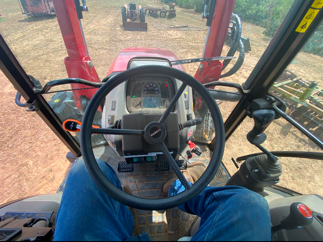 2023 Case IH Farmall® Utility A-Series 75A 4WD with Cab - Photo 7