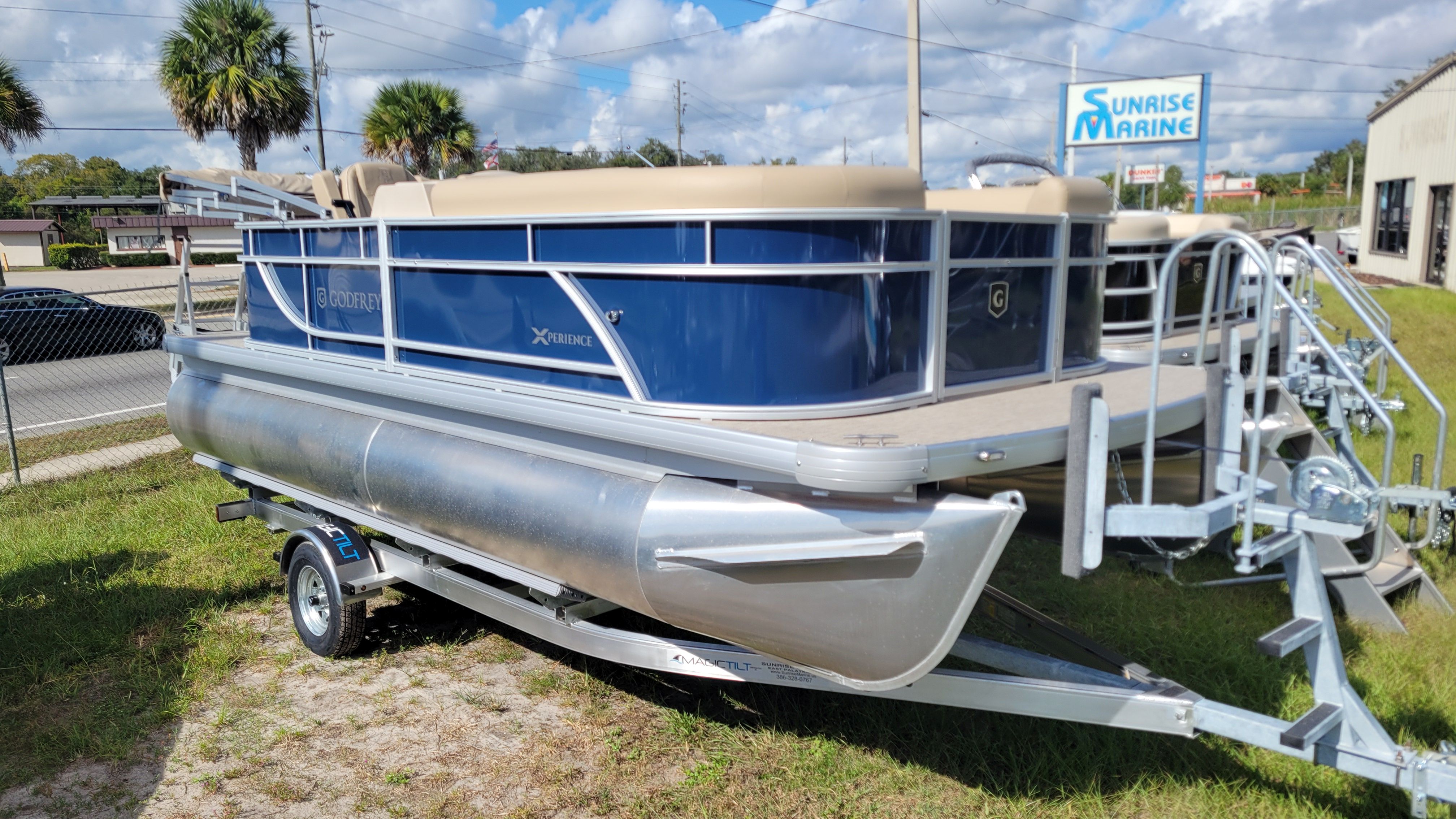 2026 Sweetwater EX1886CX