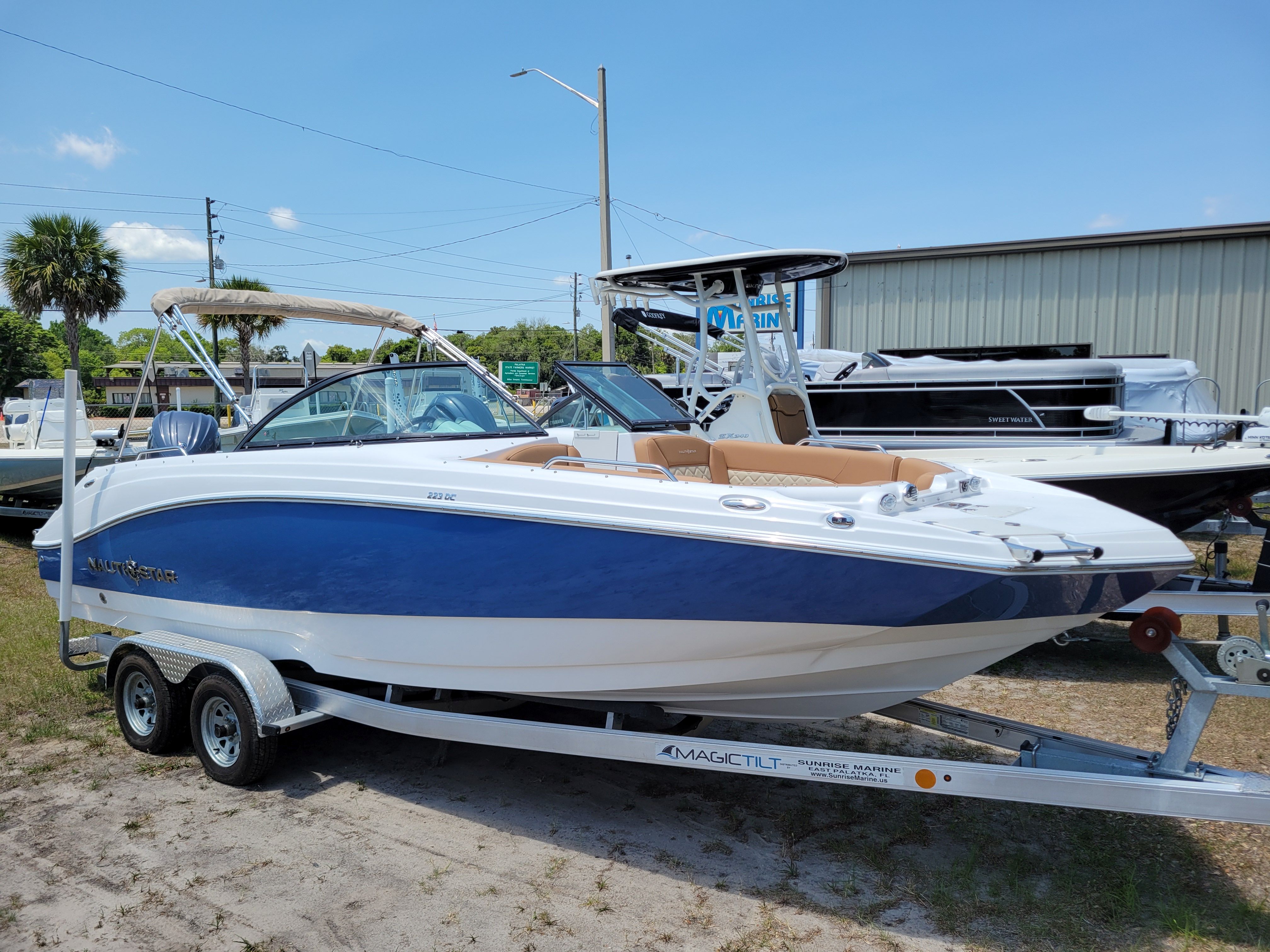 2024 NauticStar 223DC