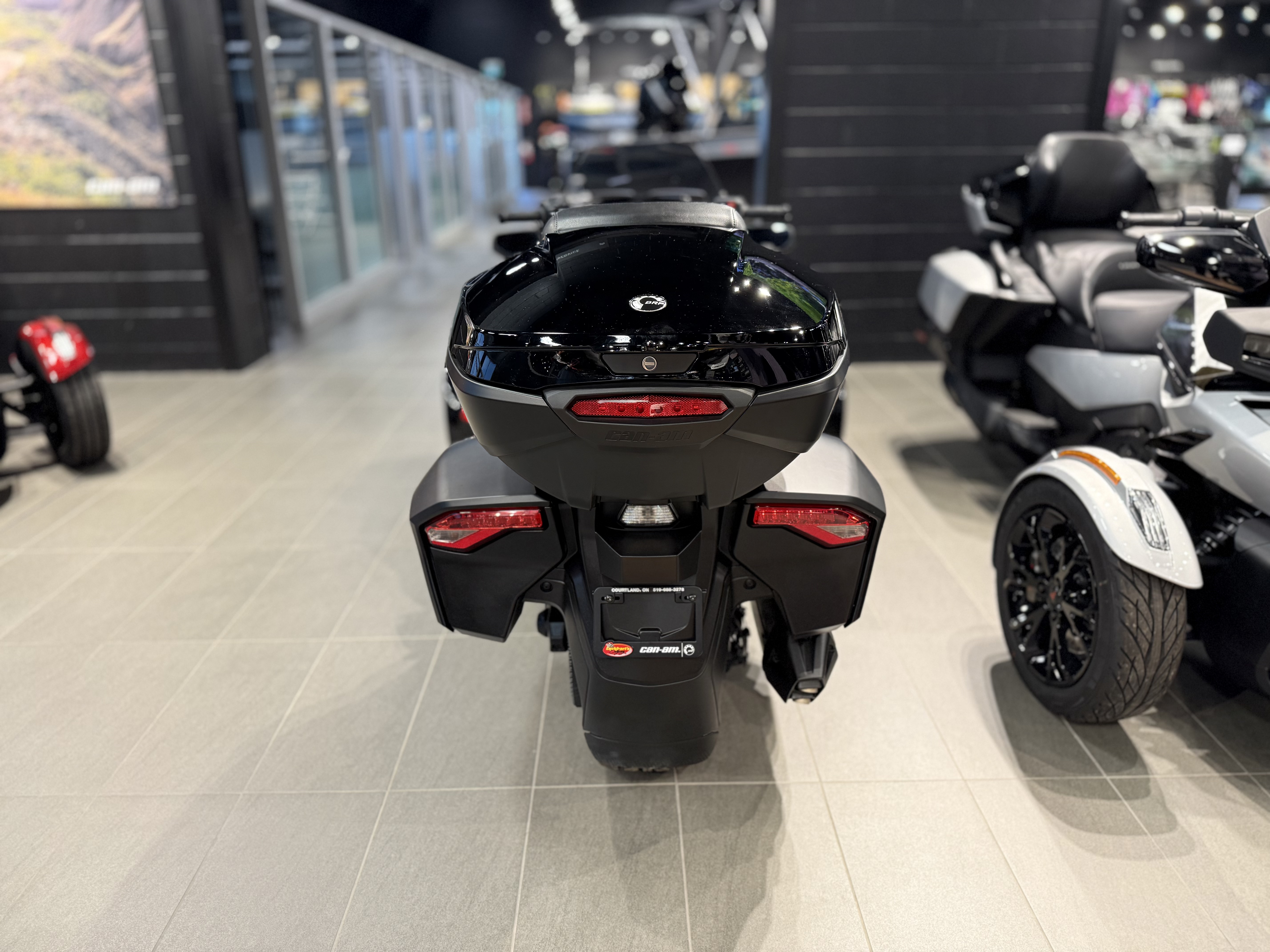 2024 Can-Am Spyder F3 Limited - Photo 5