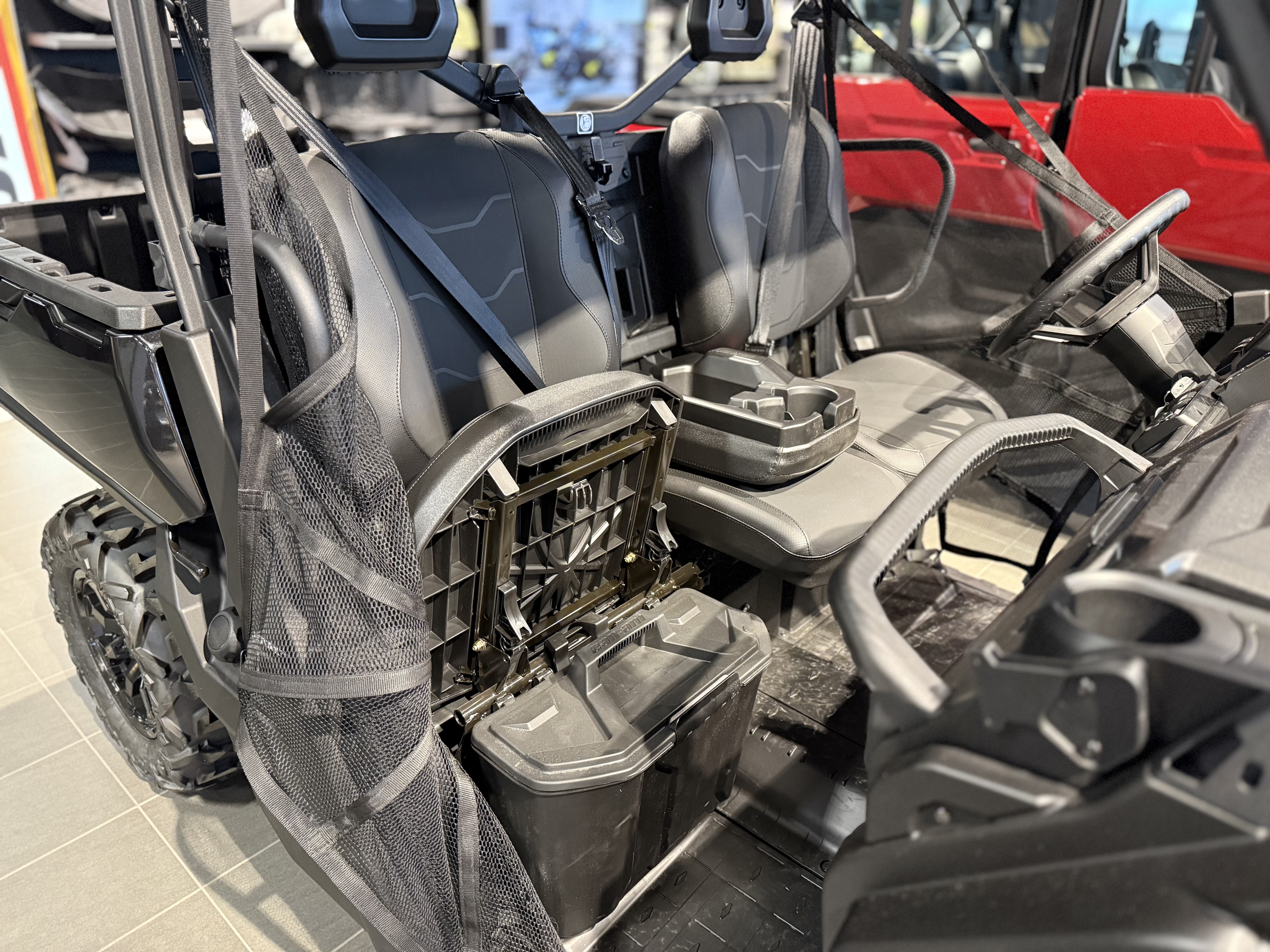 2025 Can-Am Defender XT HD9 - Photo 9