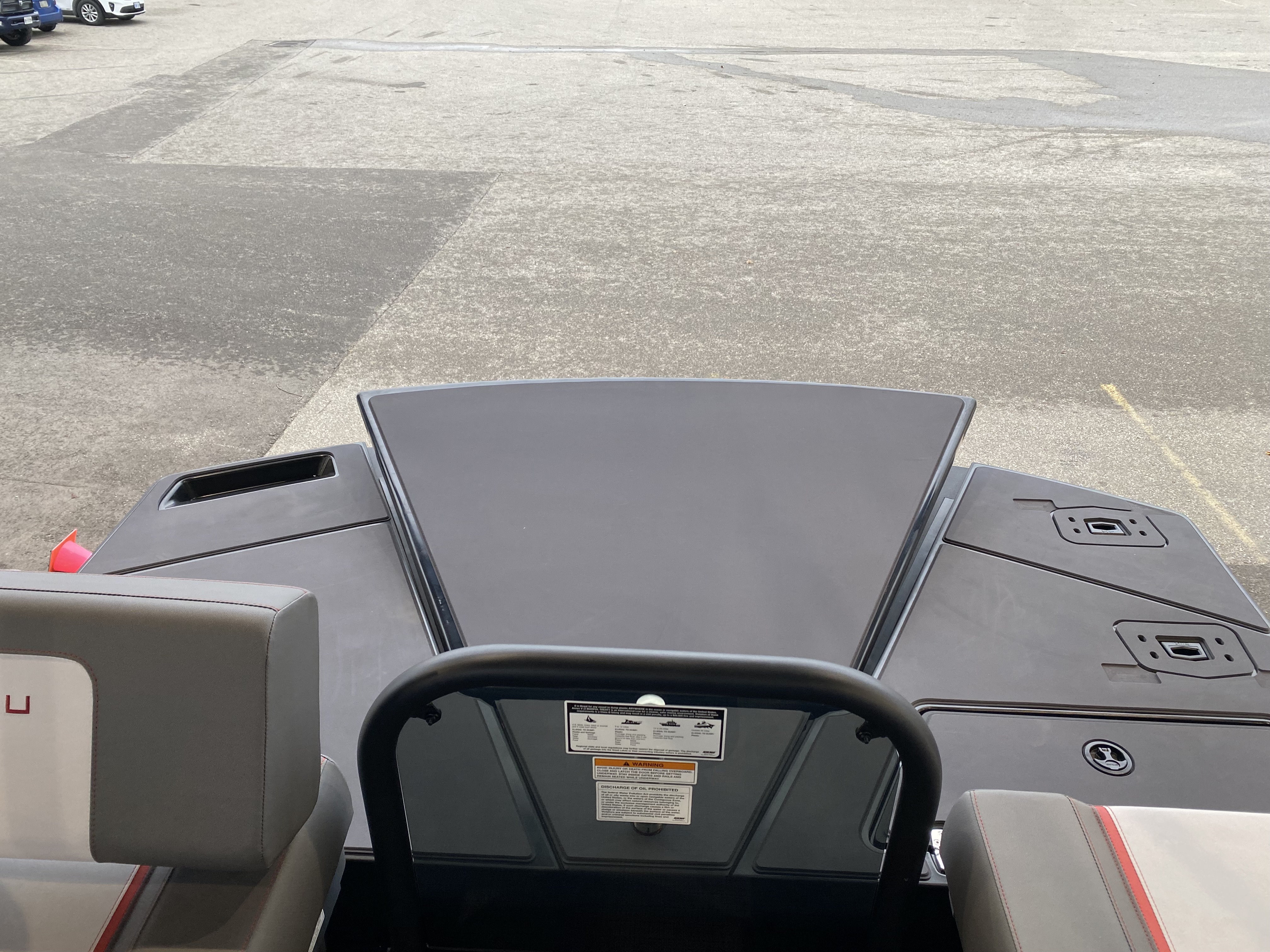 2025 Manitou Cruise 22 Switchback w/ Rotax 150 - Photo 8