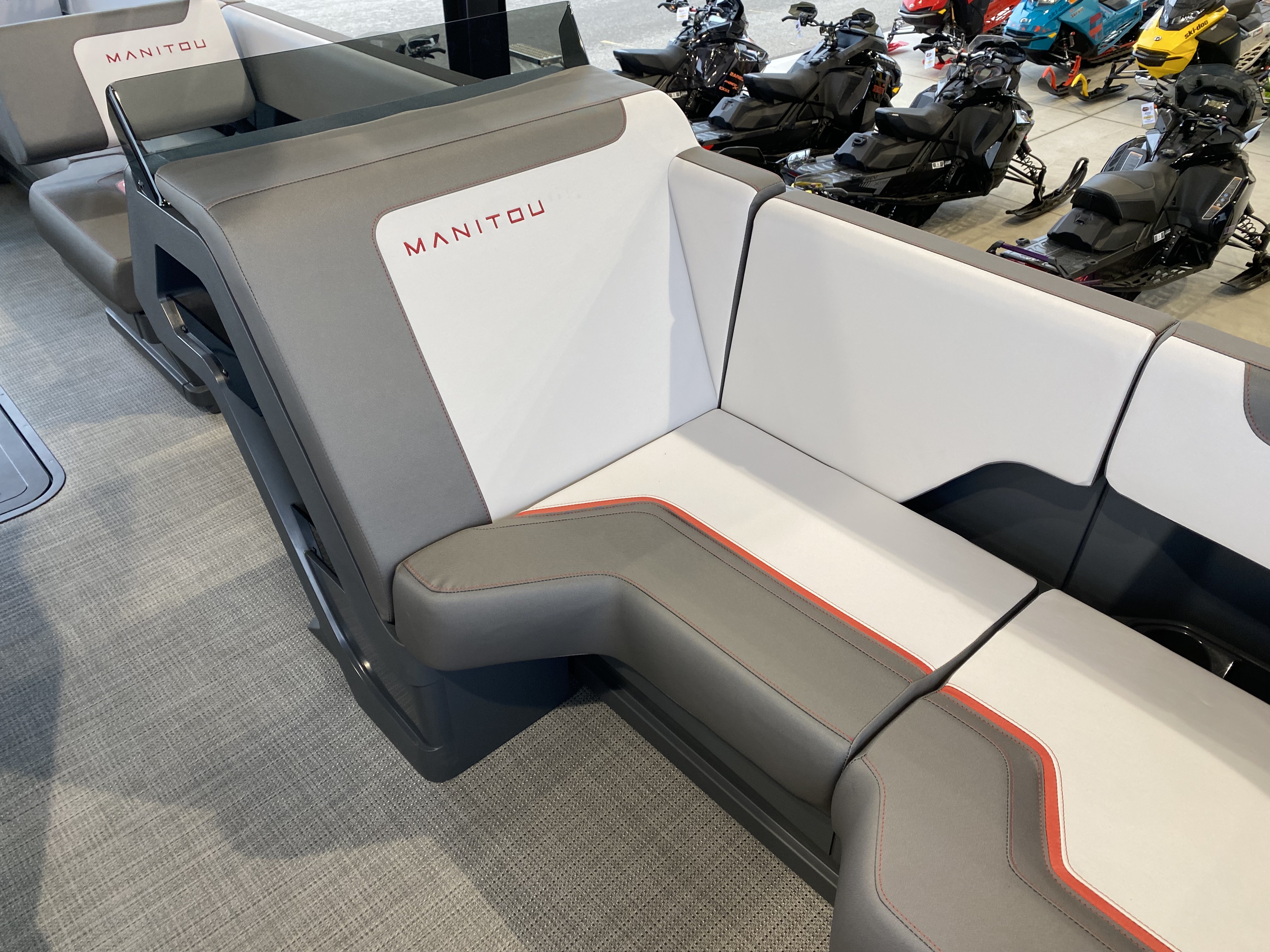 2025 Manitou Cruise 22 Switchback w/ Rotax 150 - Photo 17
