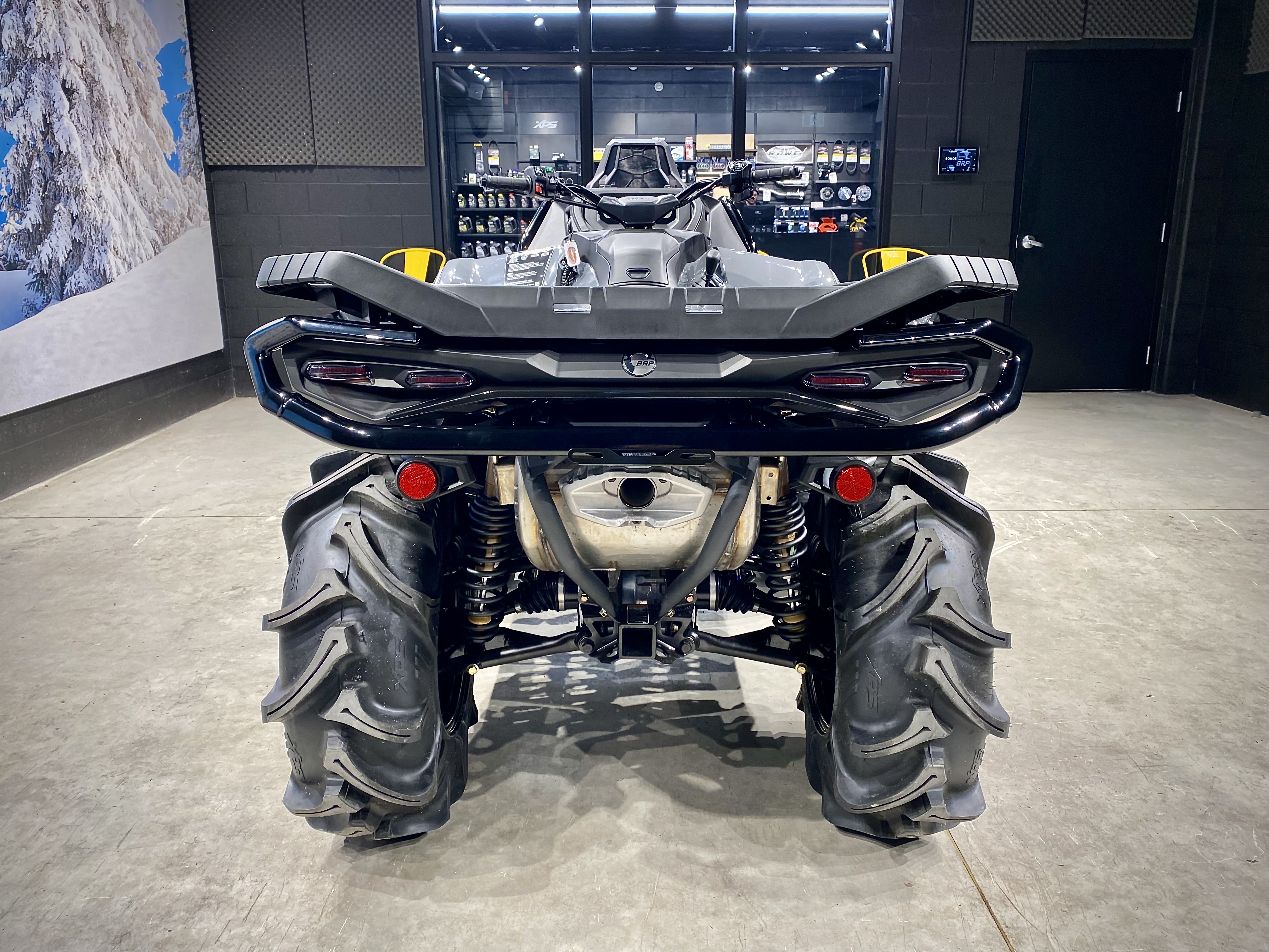2025 Can-Am Outlander XMR 850 - Stealth Edition - Photo 5