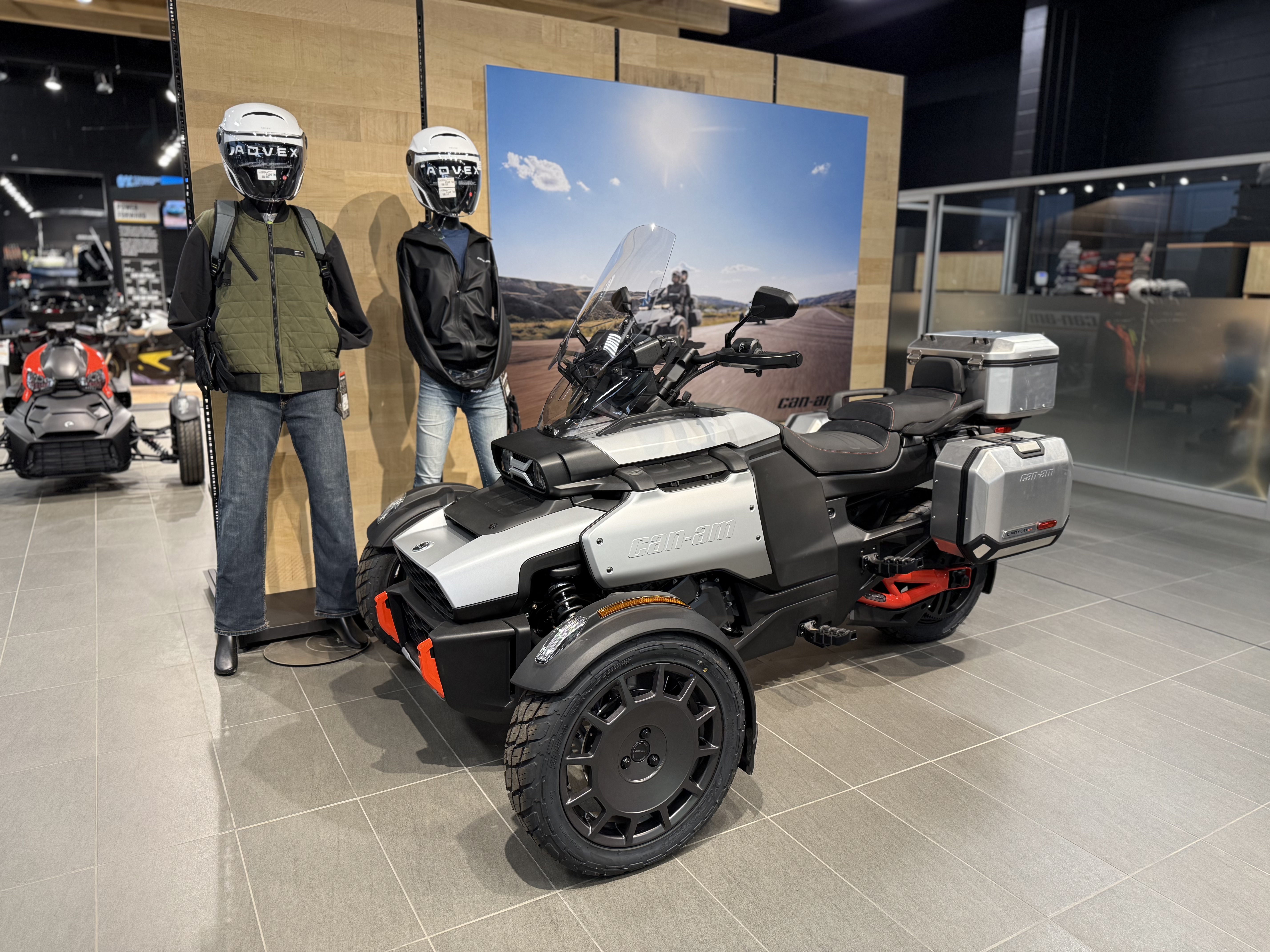 2025 Can-Am Canyon XT