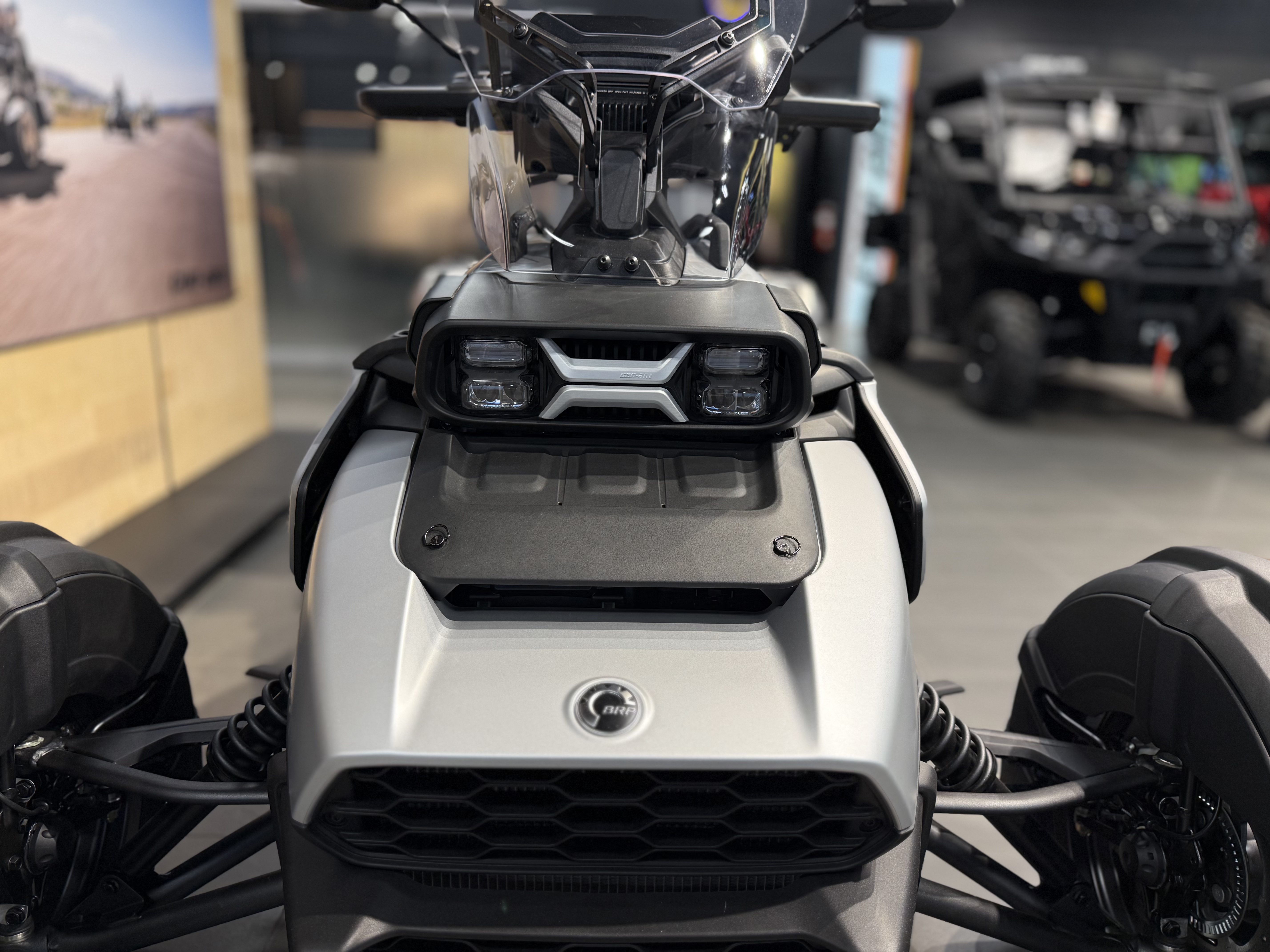 2025 Can-Am Canyon XT - Photo 11