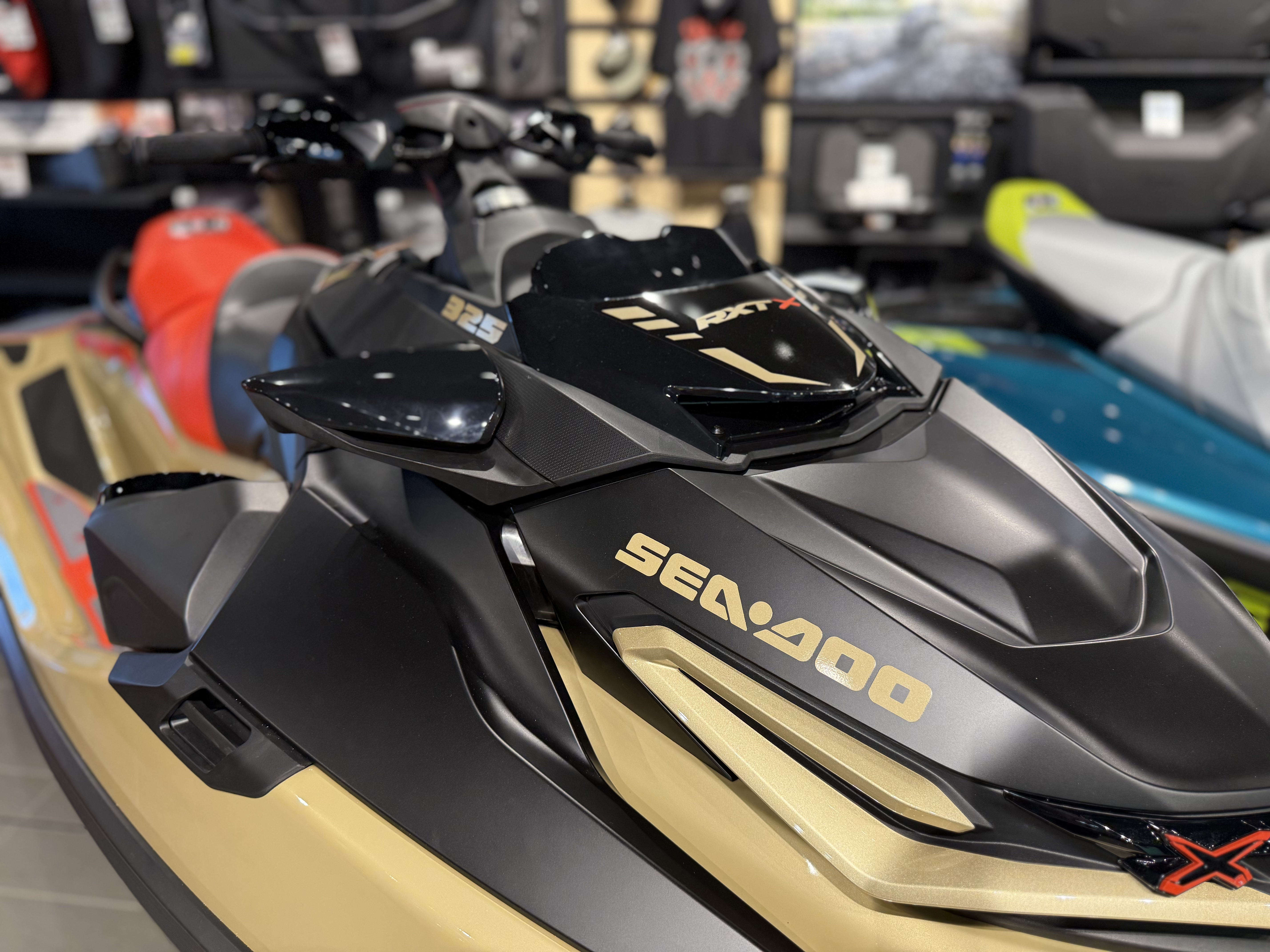 2025 Sea-Doo RXT-X 325 - Photo 2