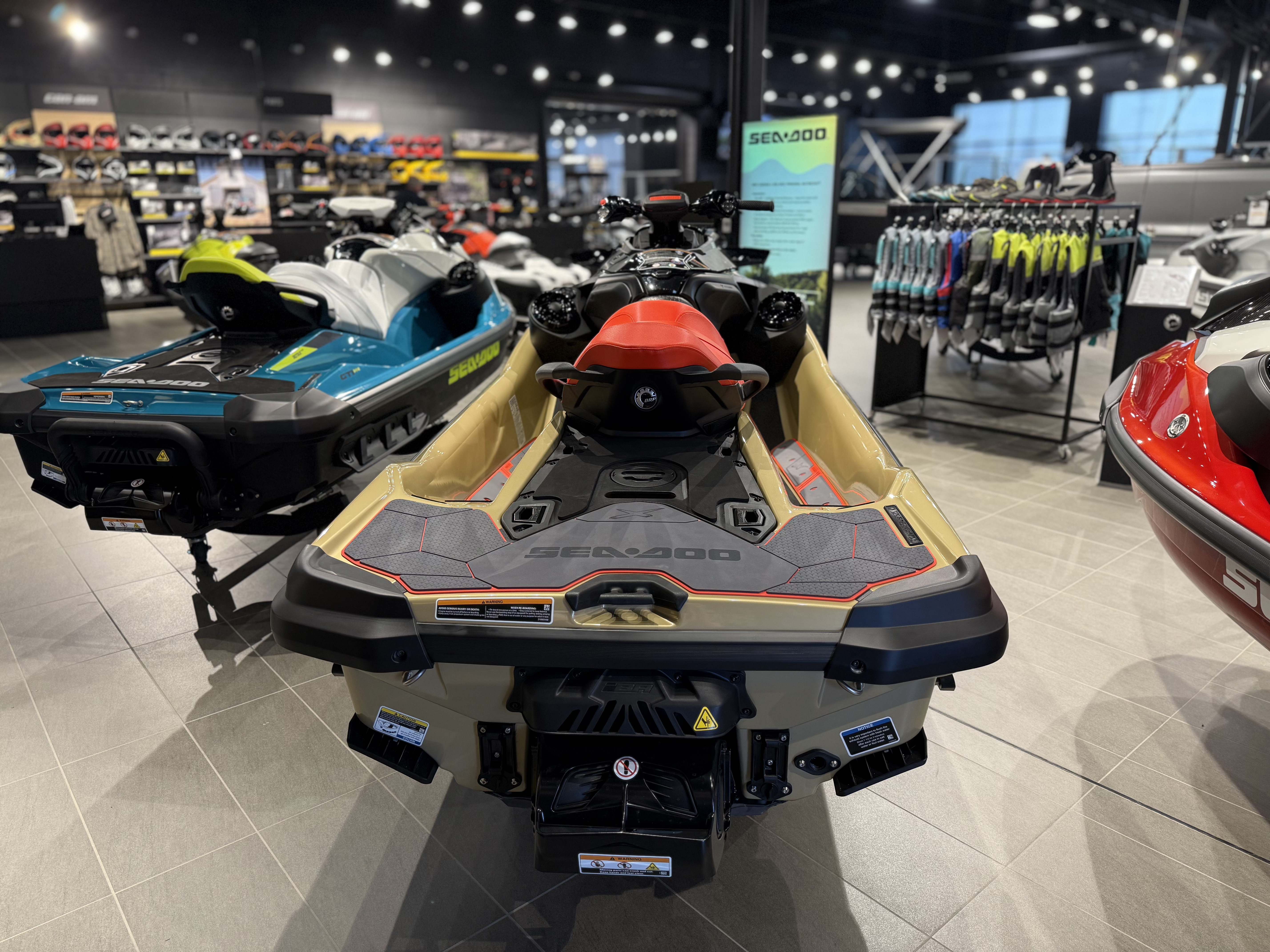 2025 Sea-Doo RXT-X 325 - Photo 4