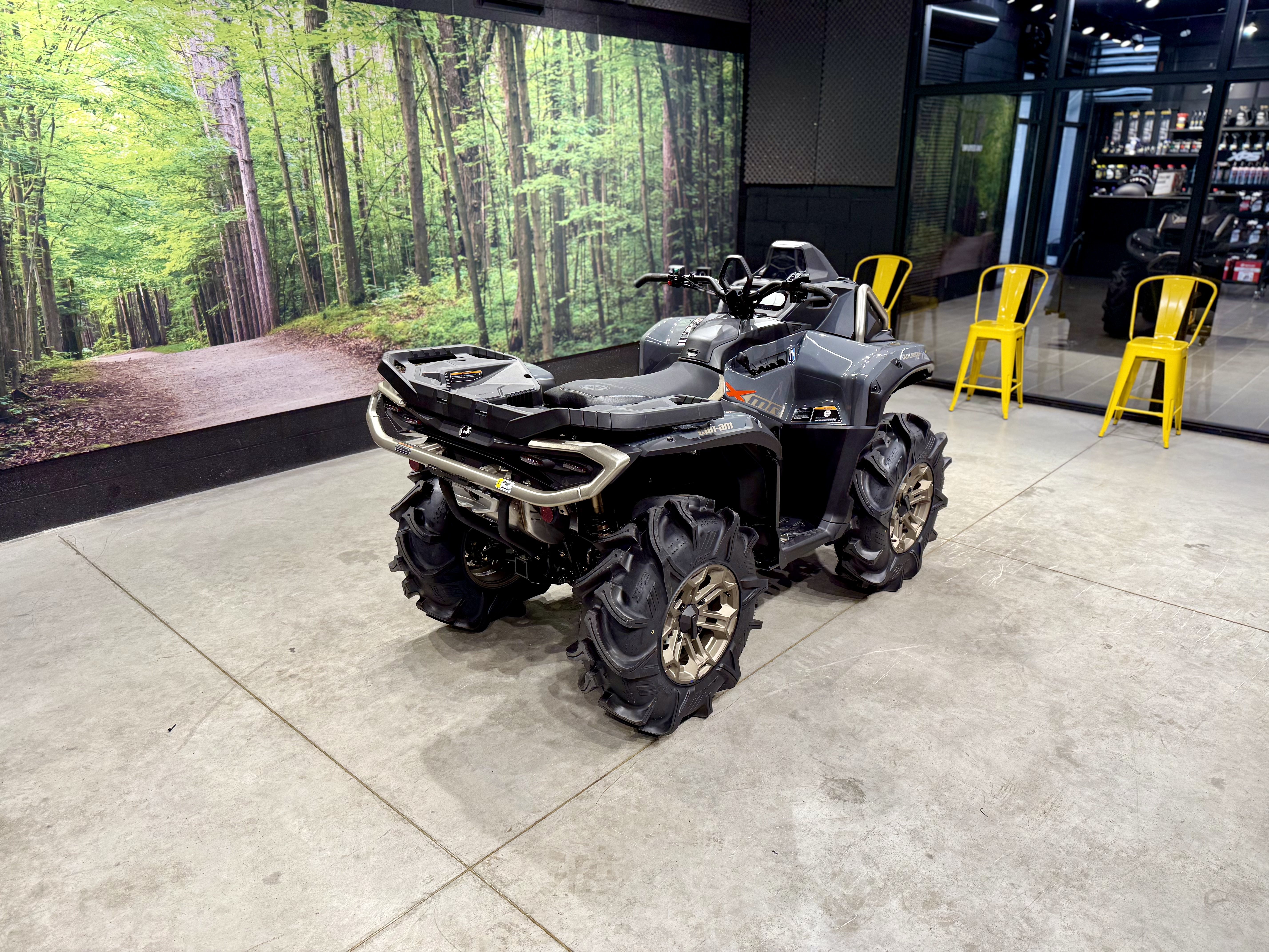 2026 Can-Am OUTLANDER XMR 1000R - Photo 7