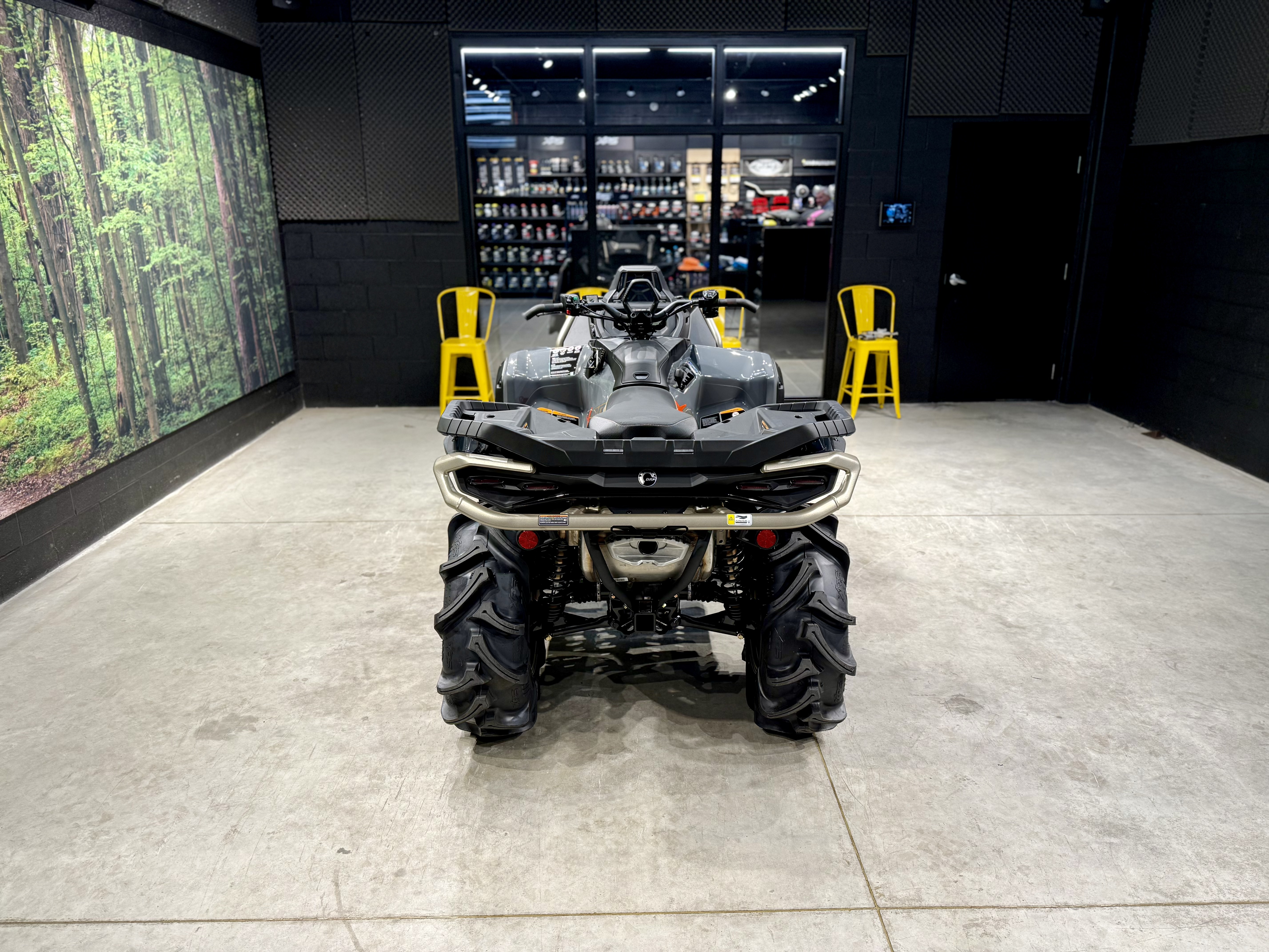 2026 Can-Am OUTLANDER XMR 1000R - Photo 9