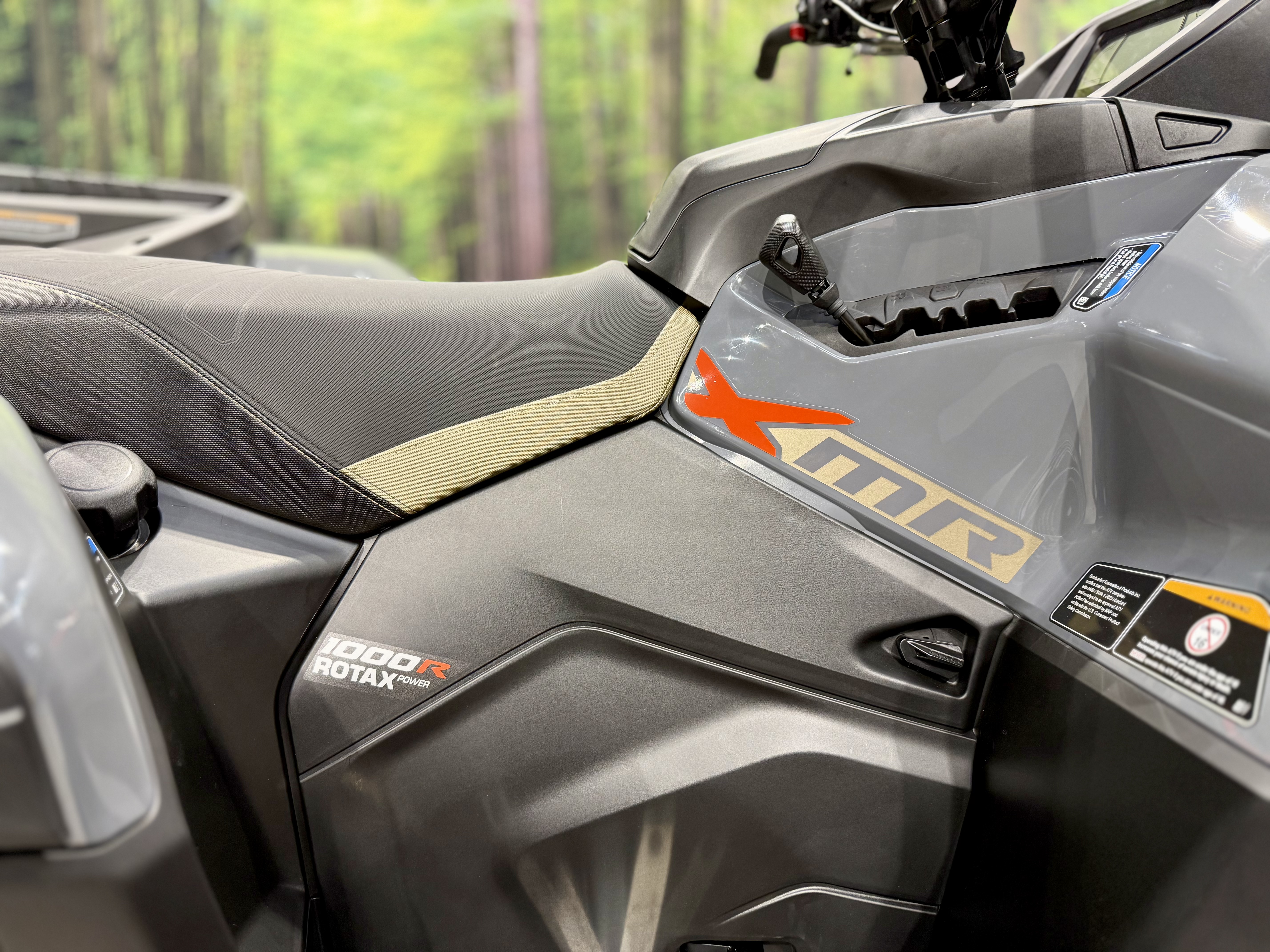 2026 Can-Am OUTLANDER XMR 1000R - Photo 12