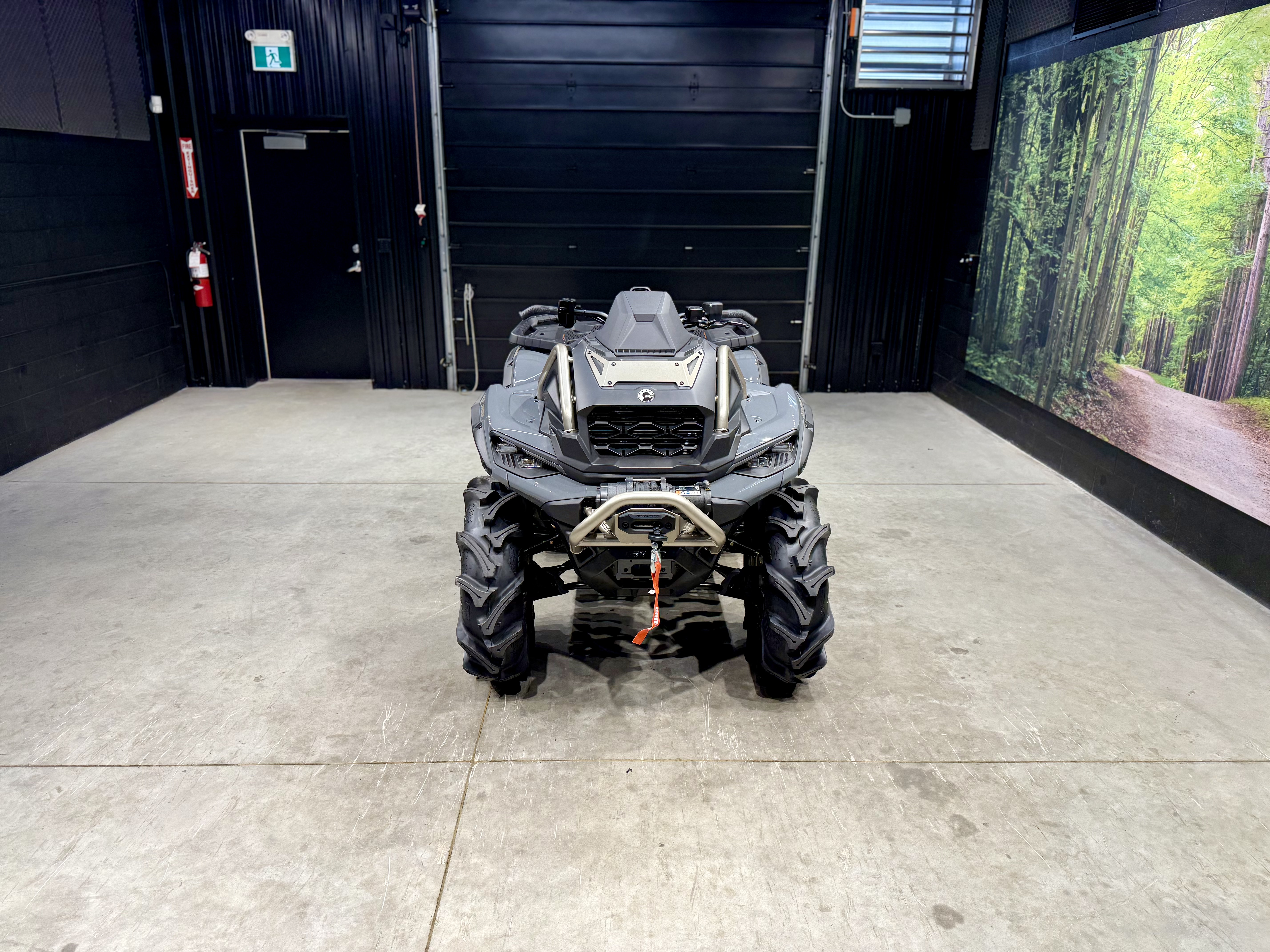 2026 Can-Am OUTLANDER XMR 1000R - Photo 5