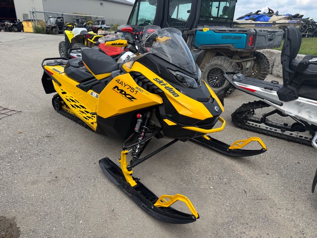 2023 Ski-Doo MXZ Blizzard 850 E-TEC