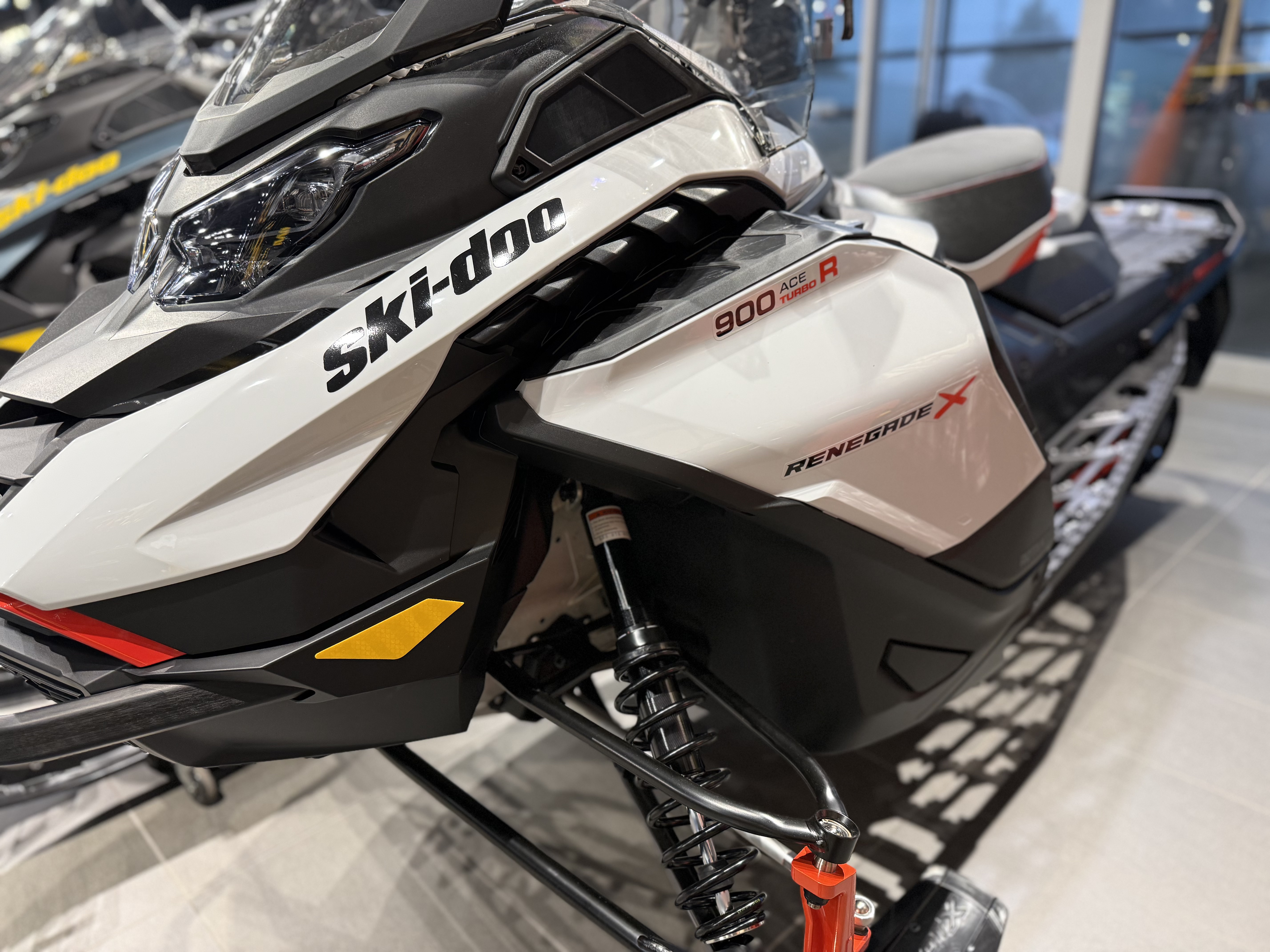 2026 Ski-Doo Renegade X 900 ACE Turbo R 137 1.5 - Photo 4