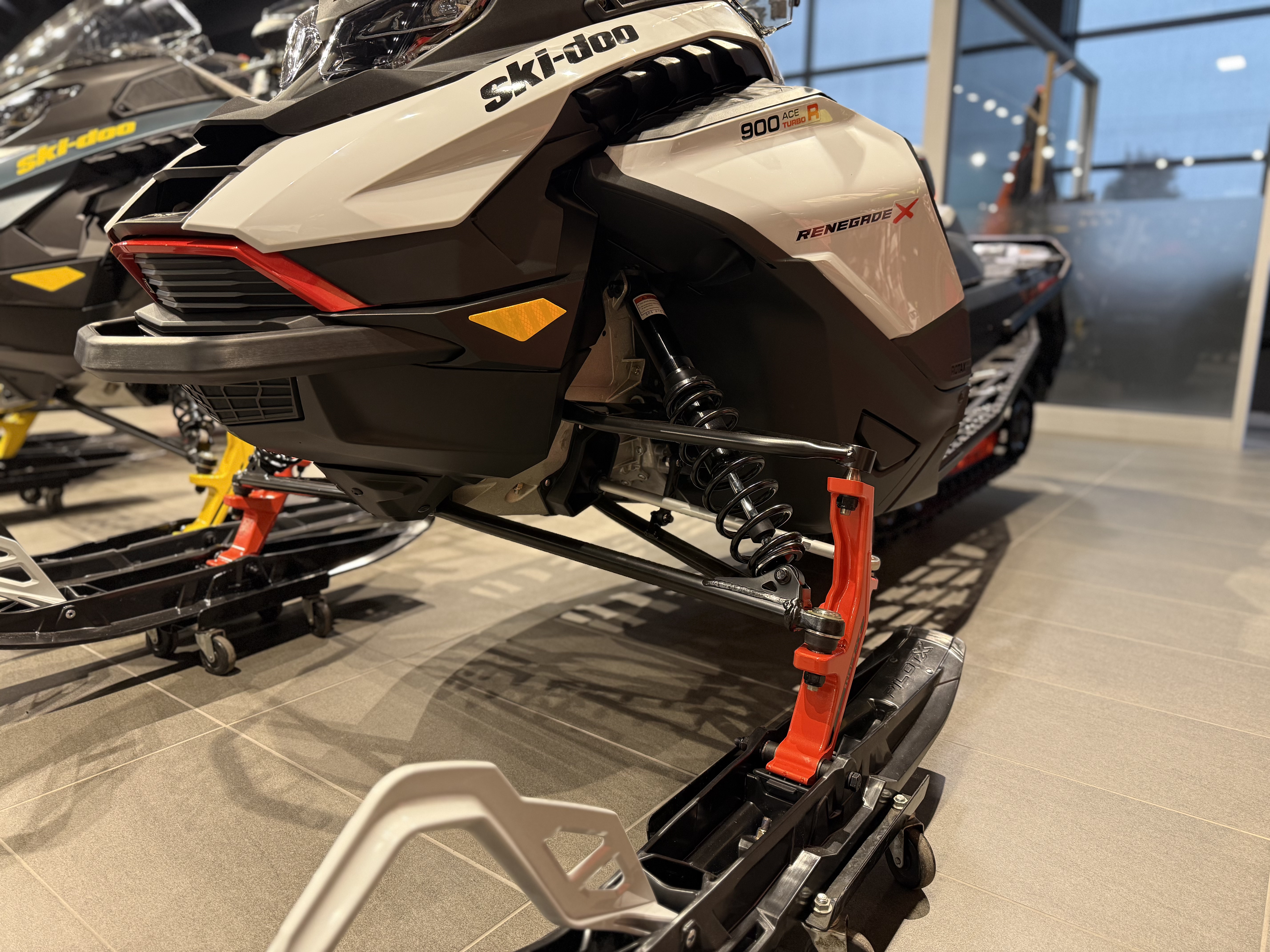 2026 Ski-Doo Renegade X 900 ACE Turbo R 137 1.5 - Photo 5