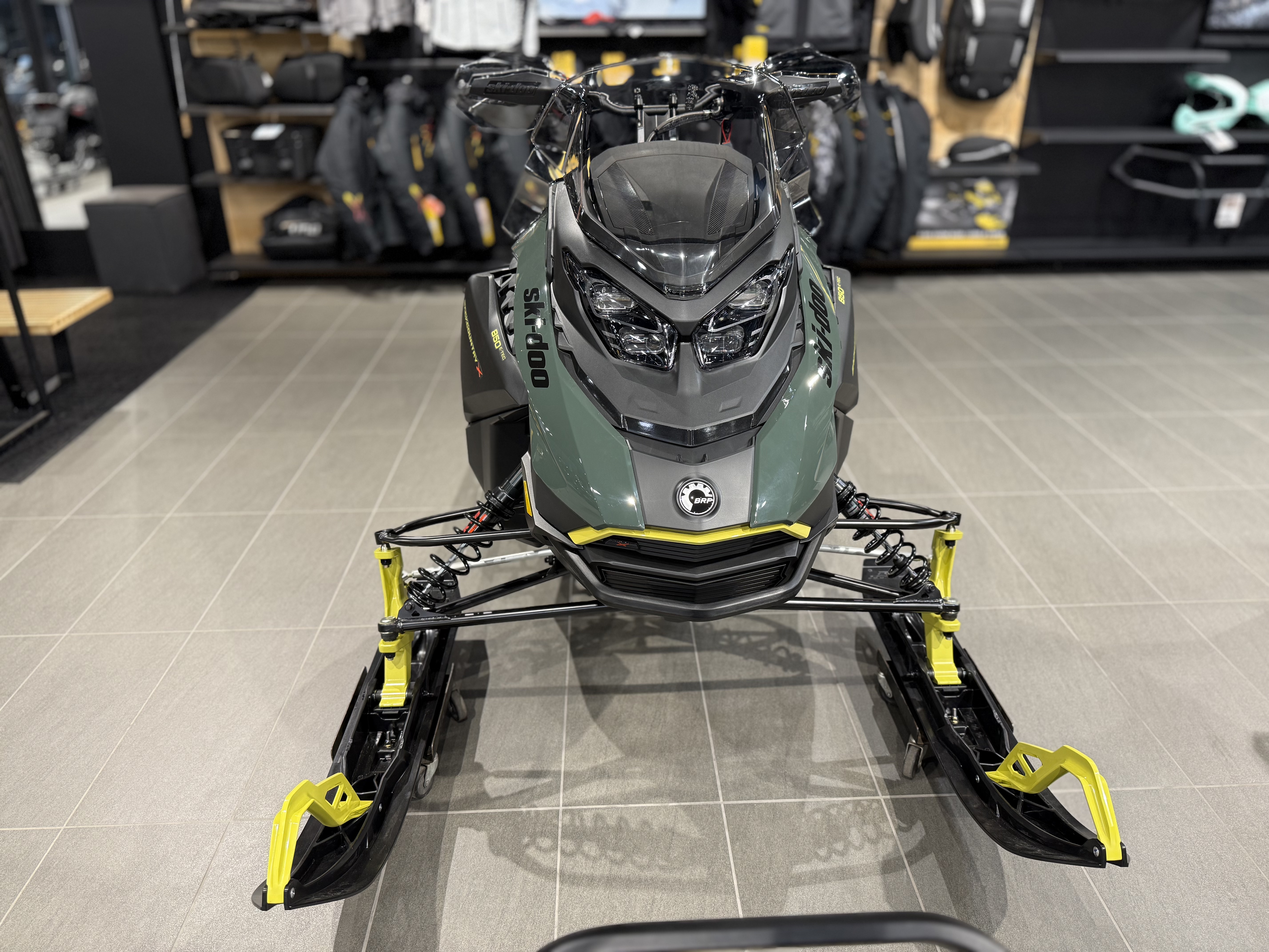 2026 Ski-Doo Backcountry X 850 E-TEC 146 1.5 - Photo 3