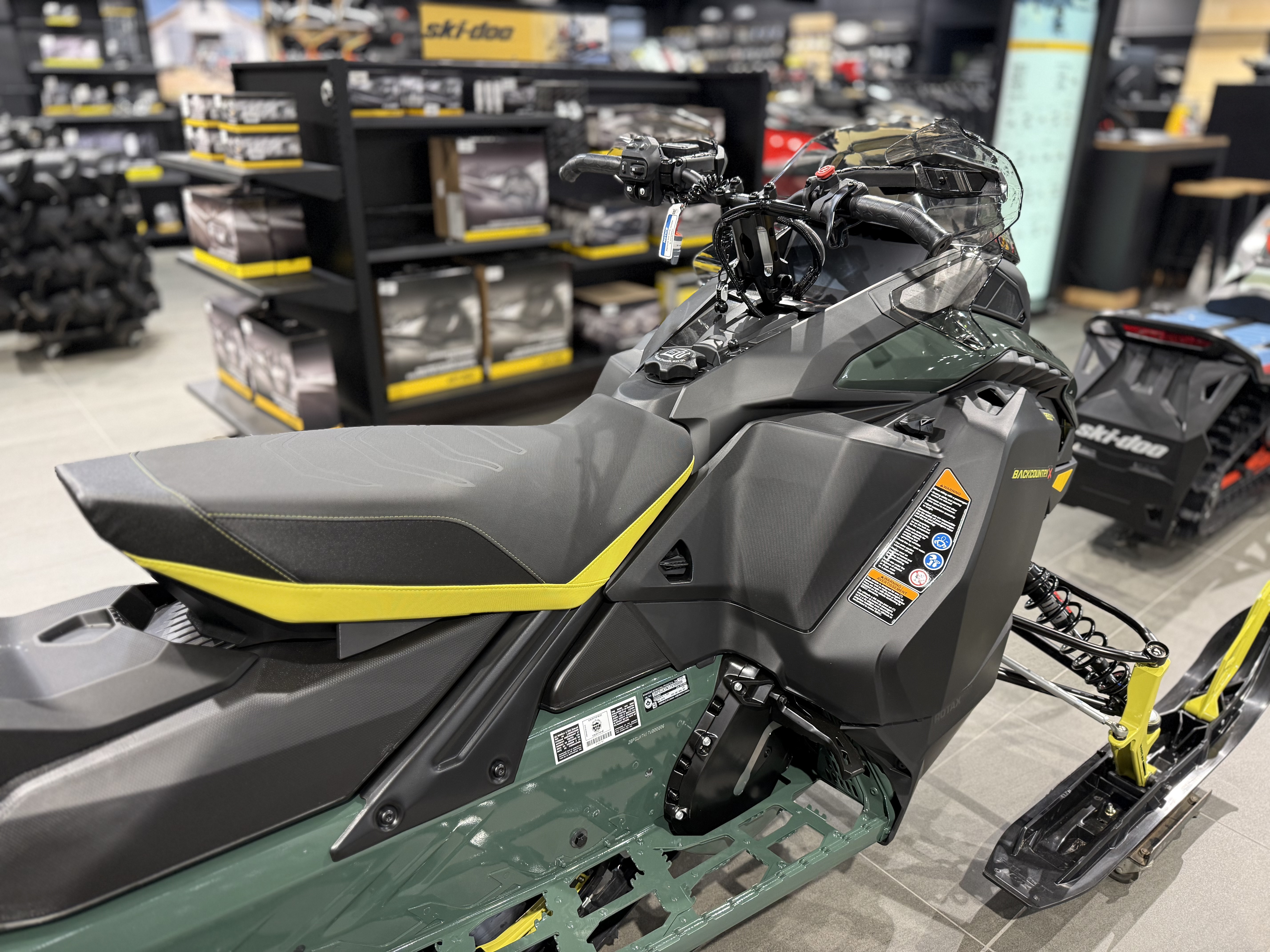 2026 Ski-Doo Backcountry X 850 E-TEC 146 1.5 - Photo 6