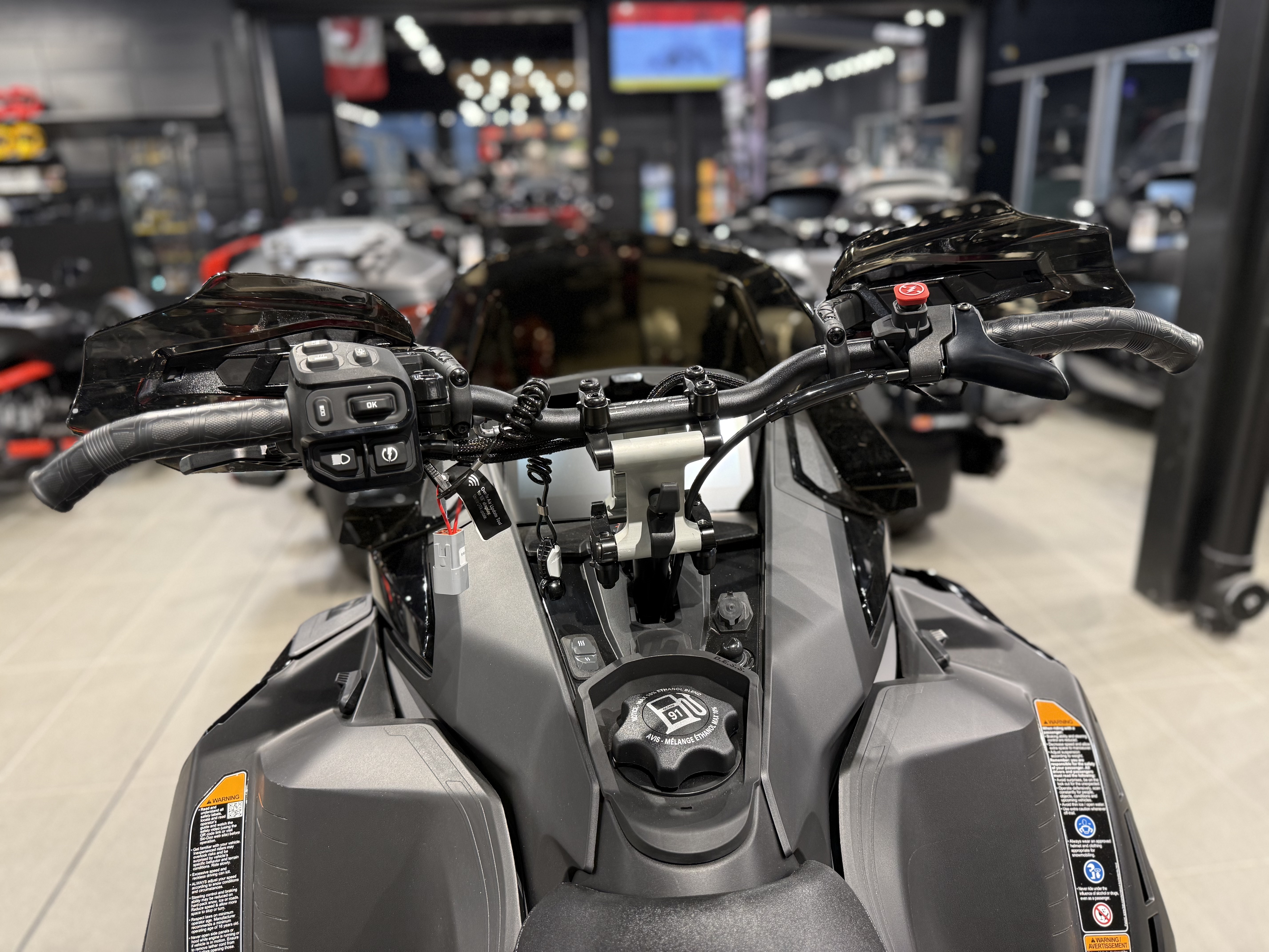 2026 Ski-Doo Renegade XRS 900 ACE Turbo R 137 1.5 - Photo 7