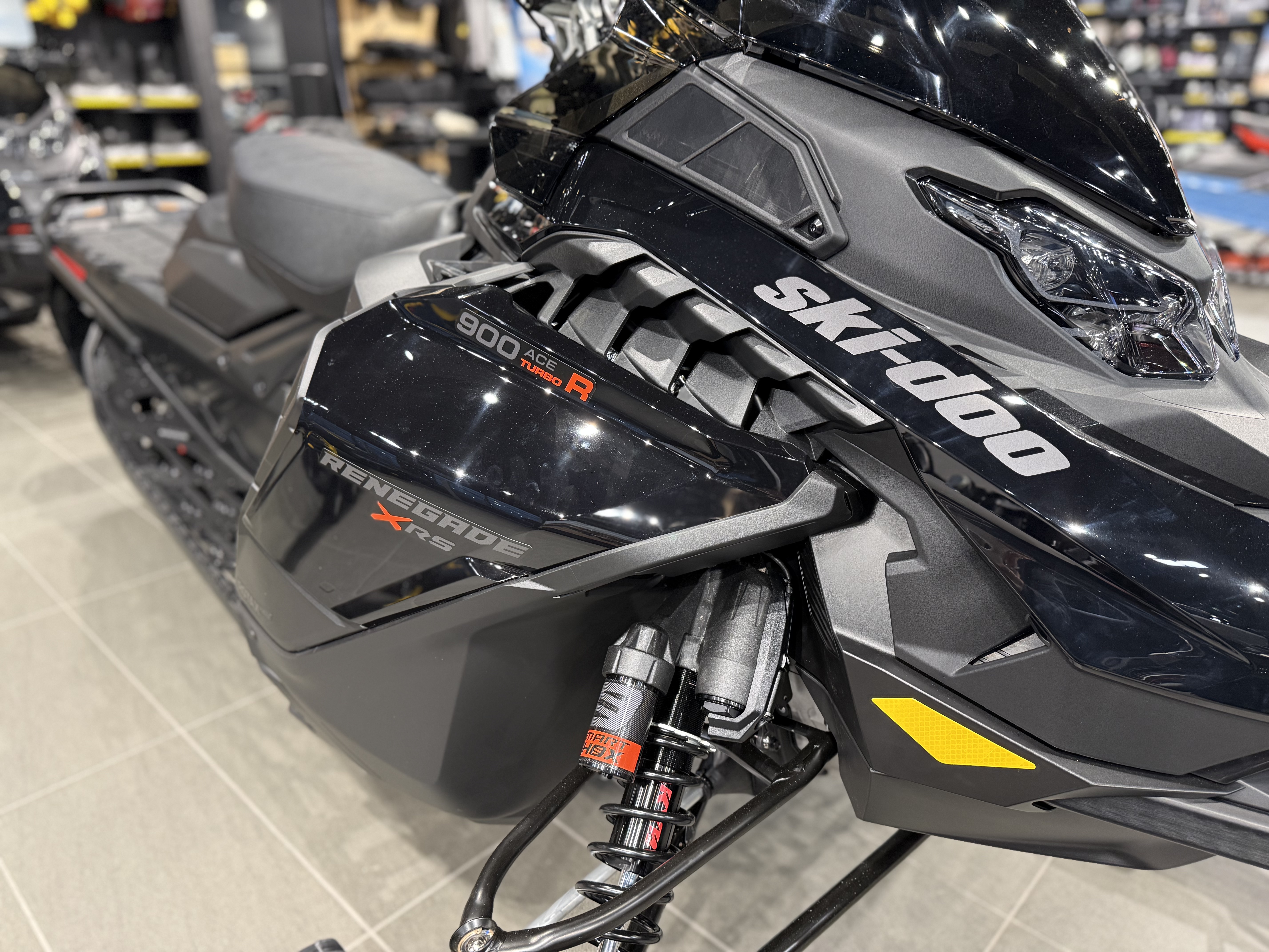 2026 Ski-Doo Renegade XRS 900 ACE Turbo R 137 1.5 - Photo 9