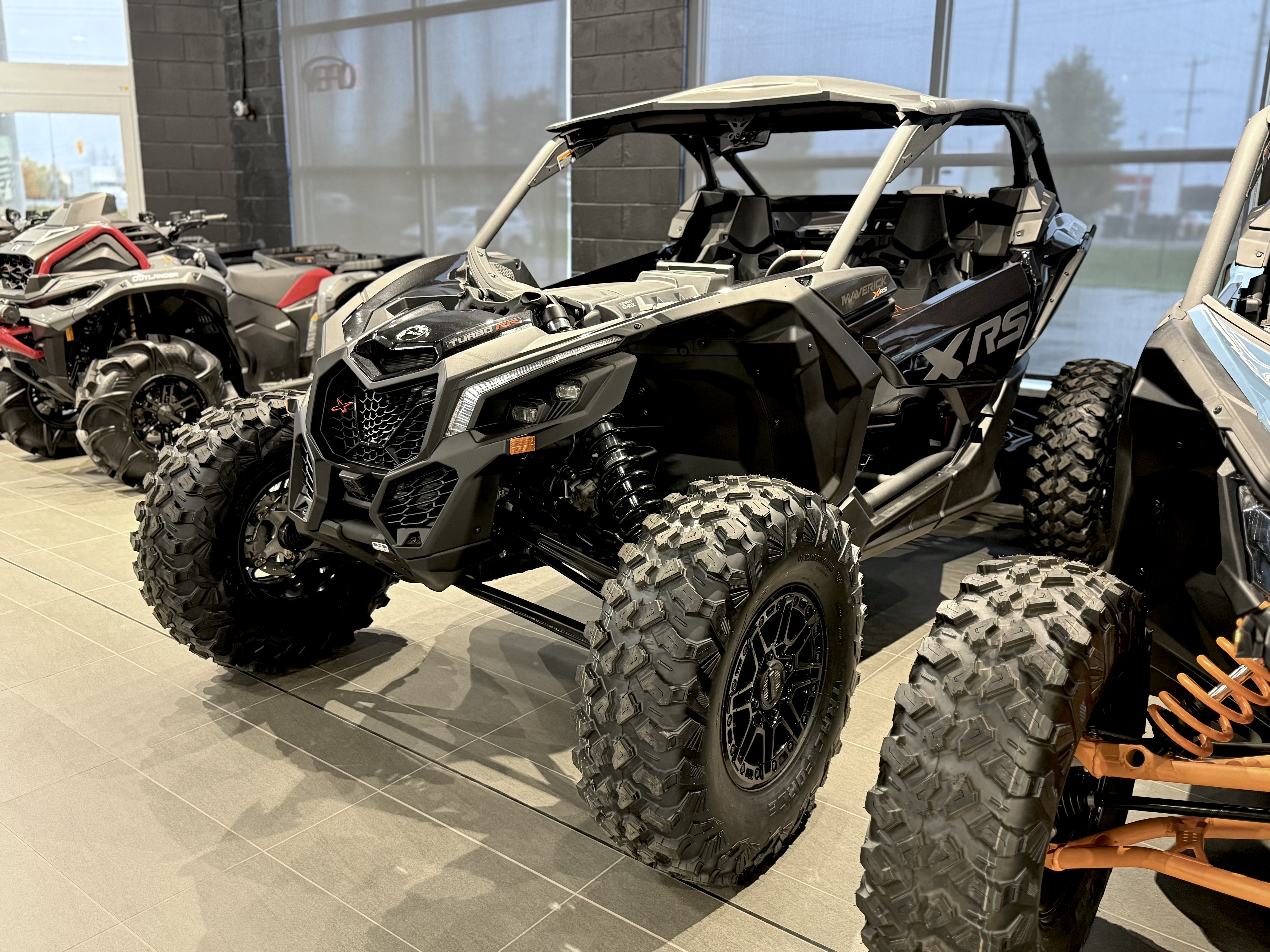 2026 Can-Am Maverick X3 X rs TURBO RR - Photo 9