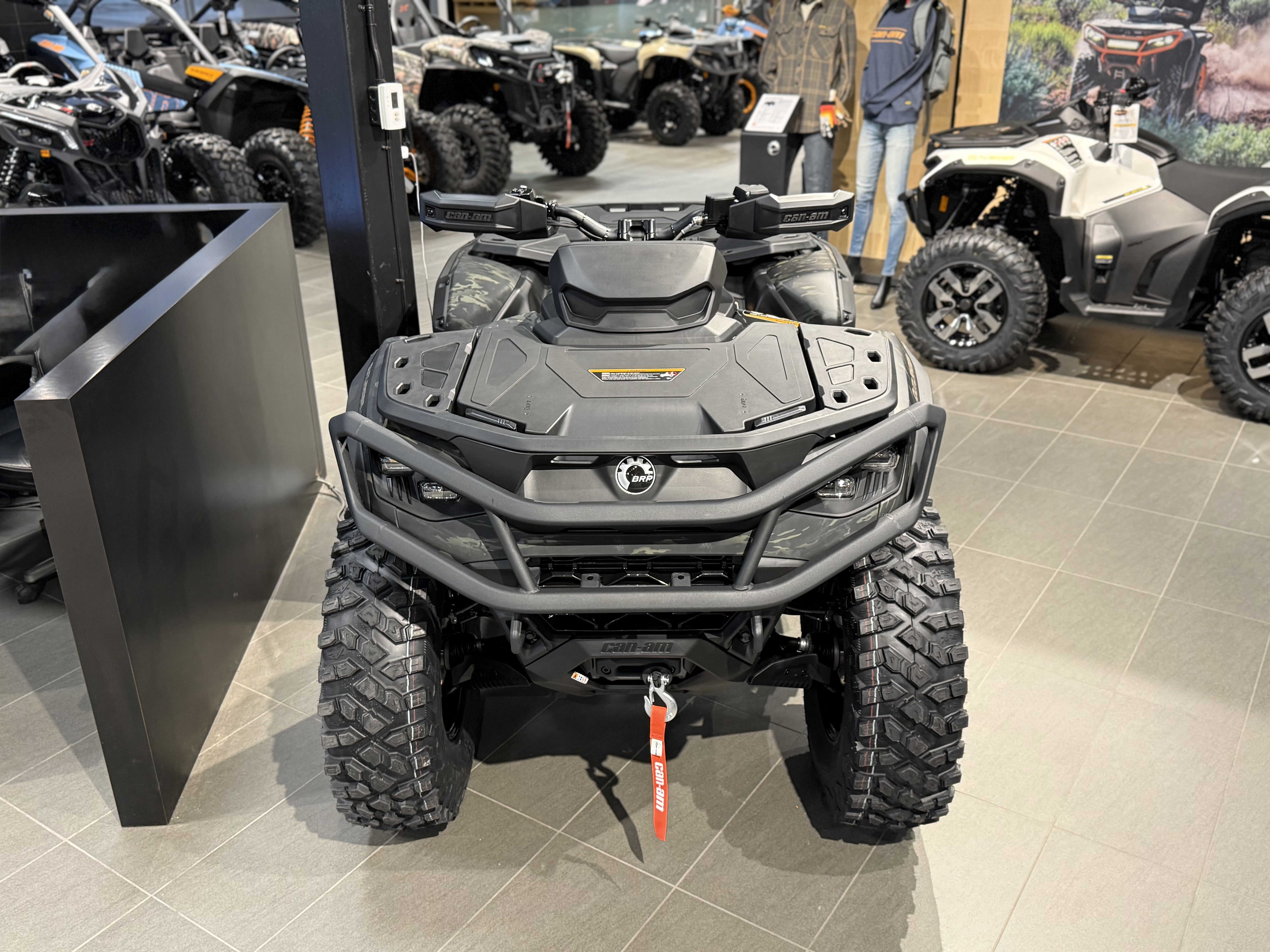 2026 Can-Am Outlander Backcountry 1000R - Photo 5