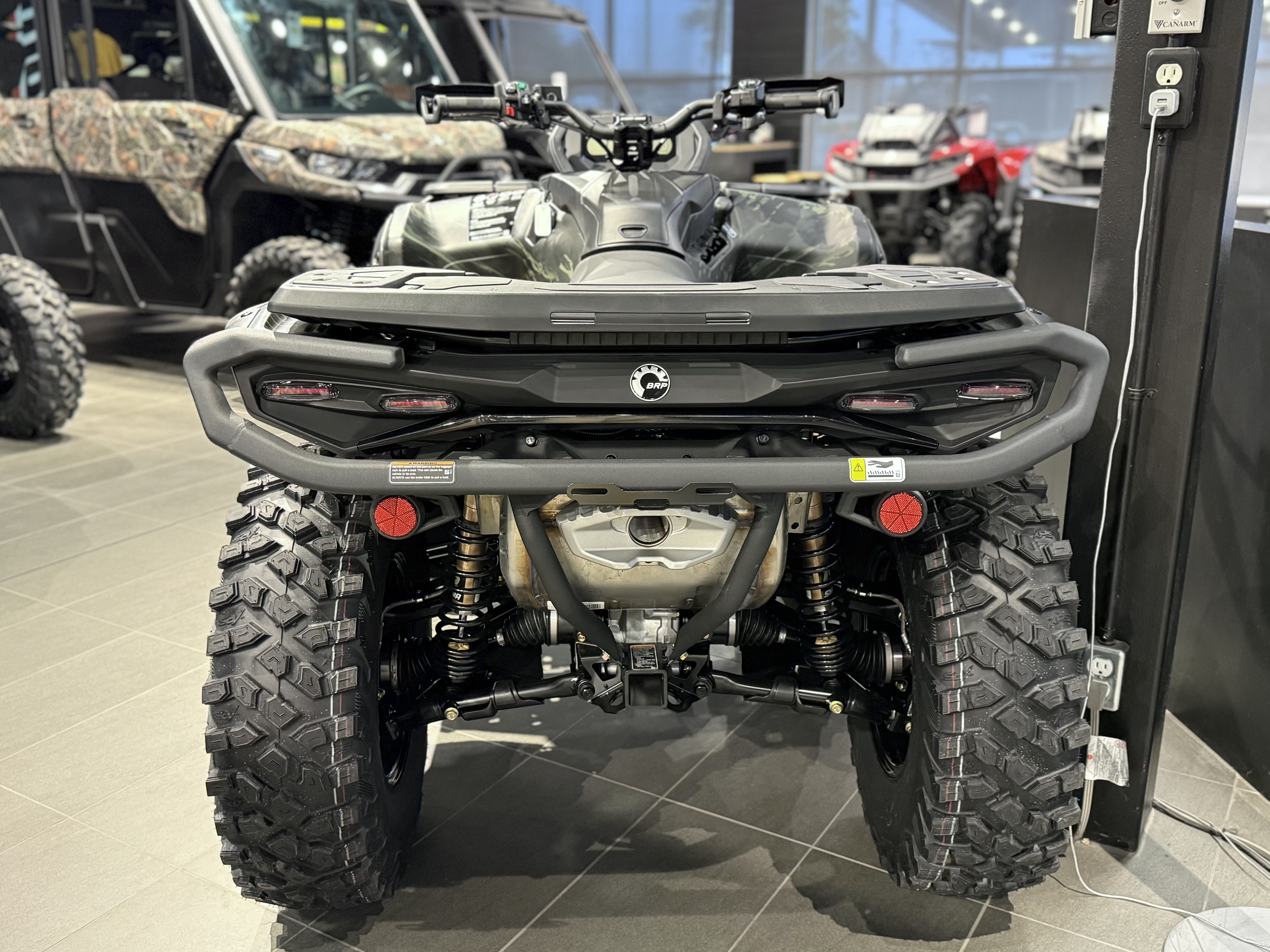 2026 Can-Am Outlander Backcountry 1000R - Photo 11