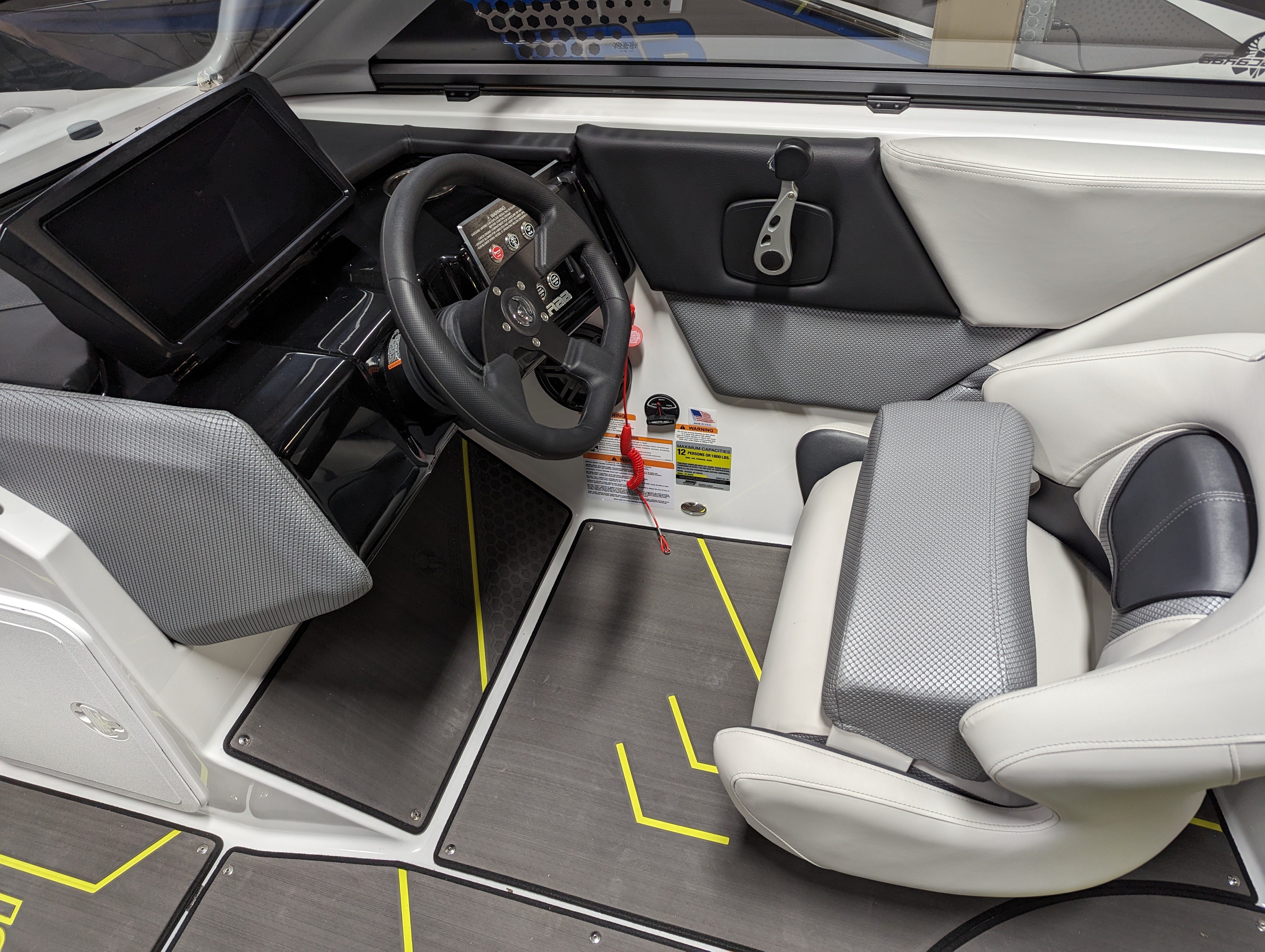 2024 Scarab 235ID WAKE EDITION - Photo 6