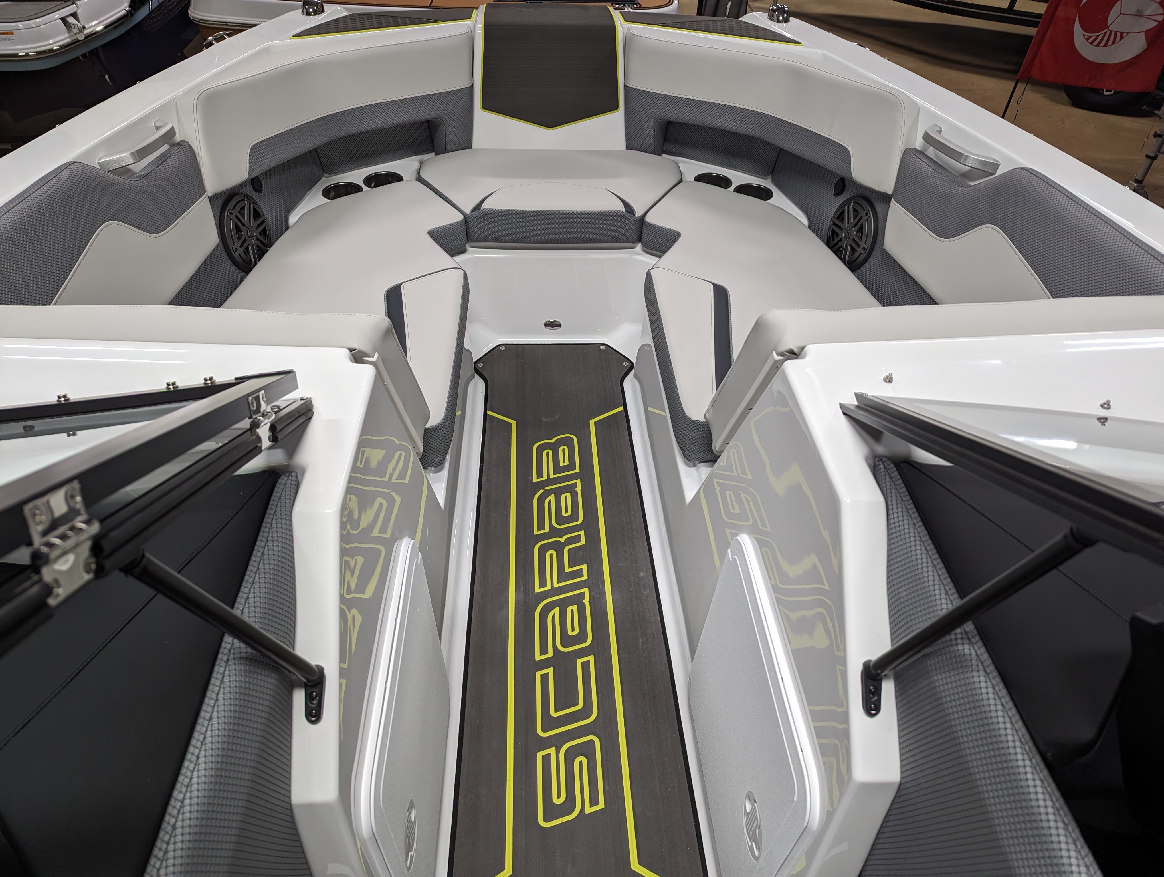2024 Scarab 235ID WAKE EDITION - Photo 8