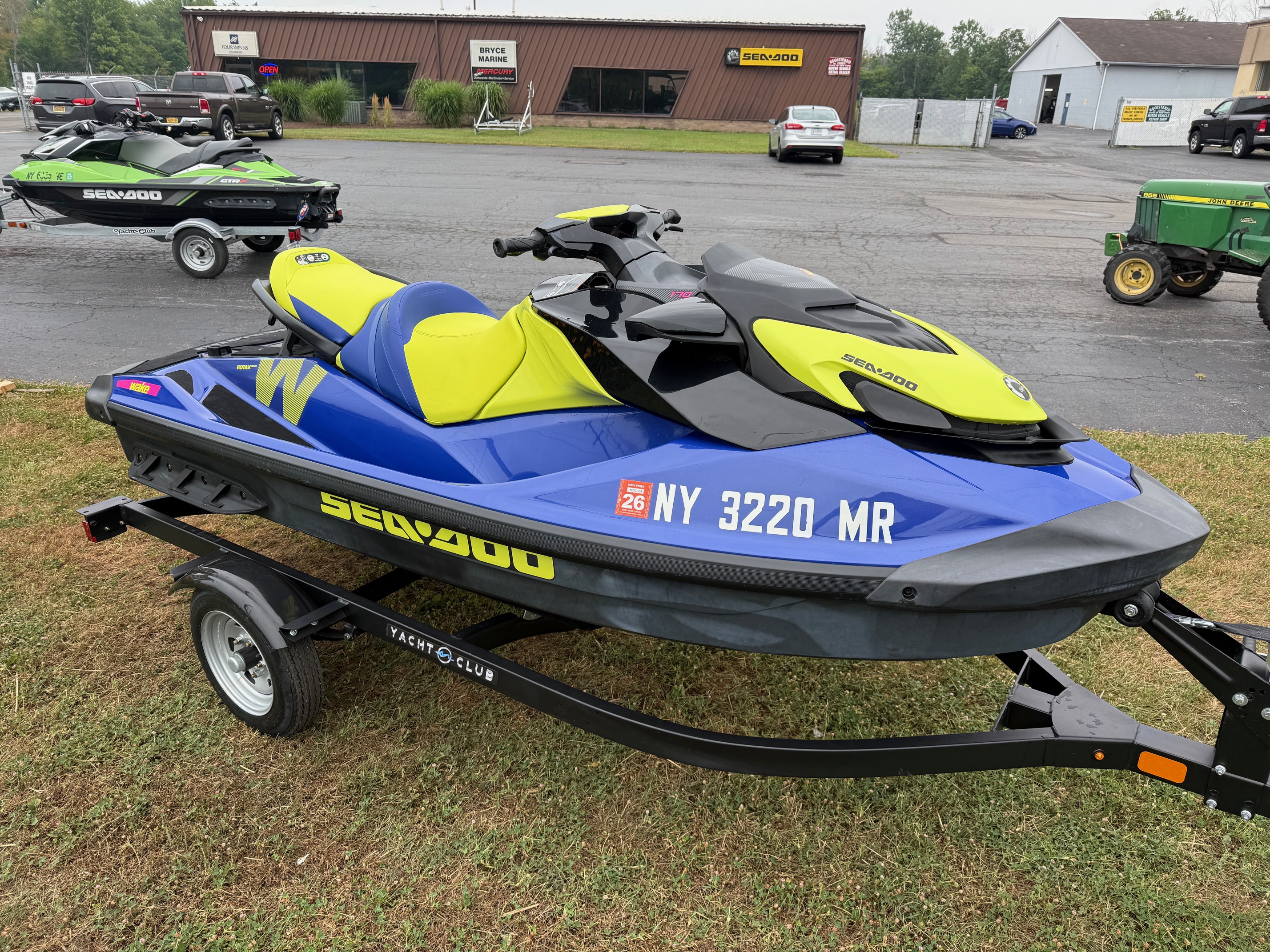 2020 Sea-Doo WAKE™ 170 iBR® - Photo 4