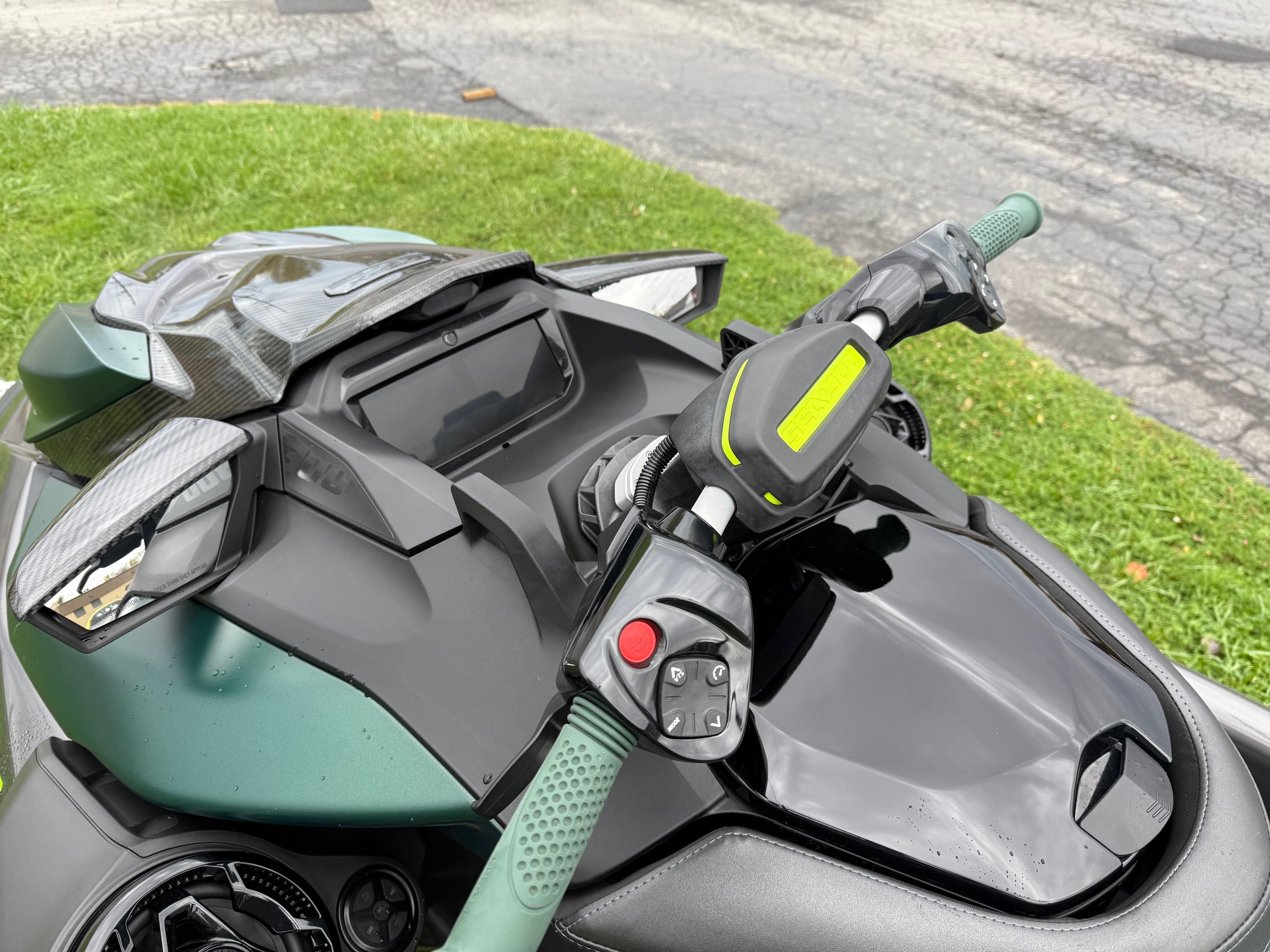2023 Sea-Doo RXP-X Apex 300 - Photo 6